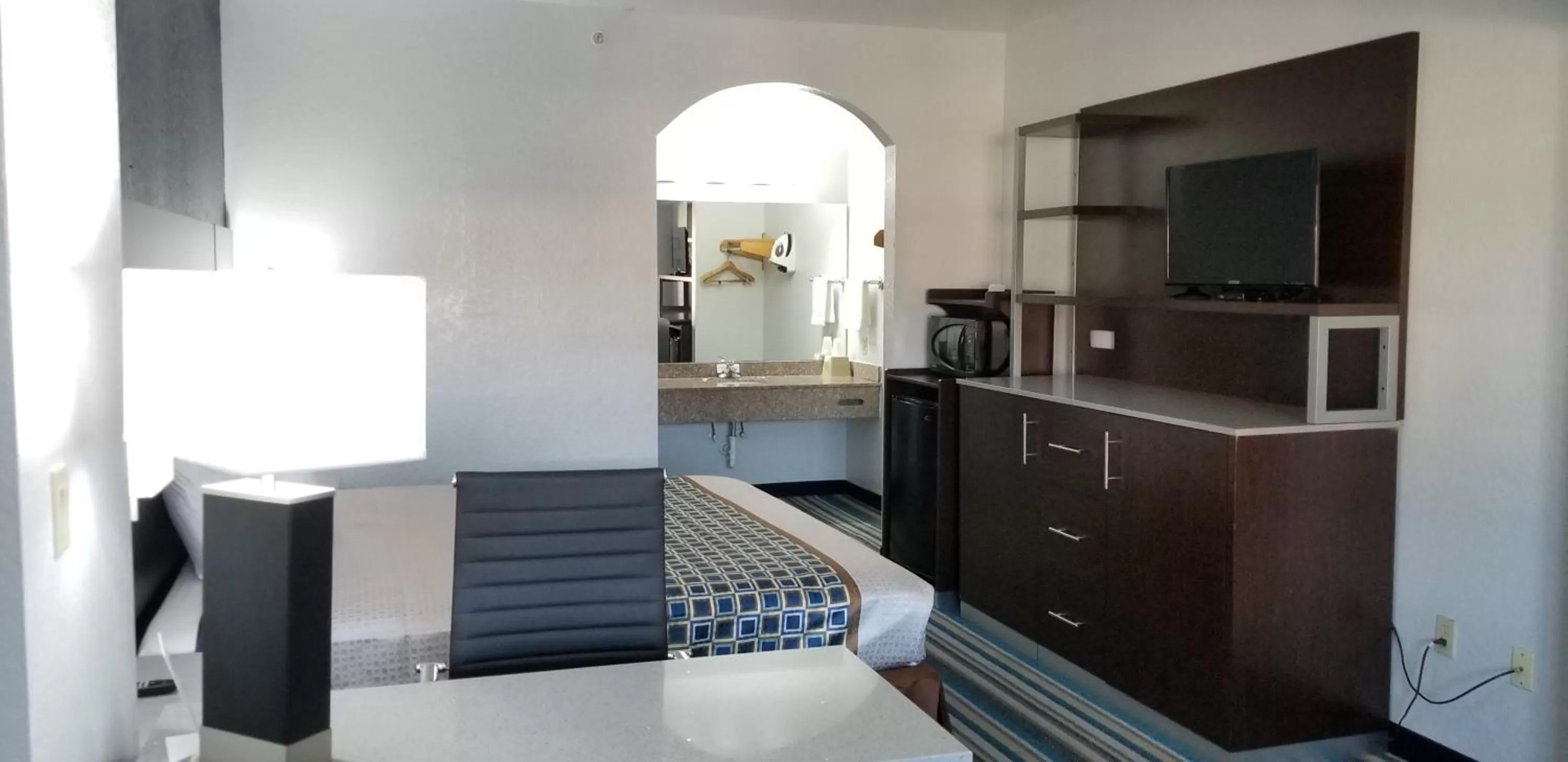 HomeBridge Inn and Suites