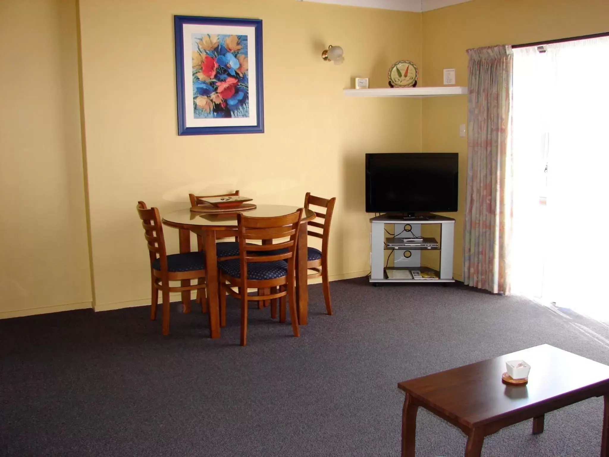 One-Bedroom Apartment with Spa Bath in 193 Aorangi Manor Motel One-Bedroom Apartment with Spa Bath in 193 Aorangi Manor Motel