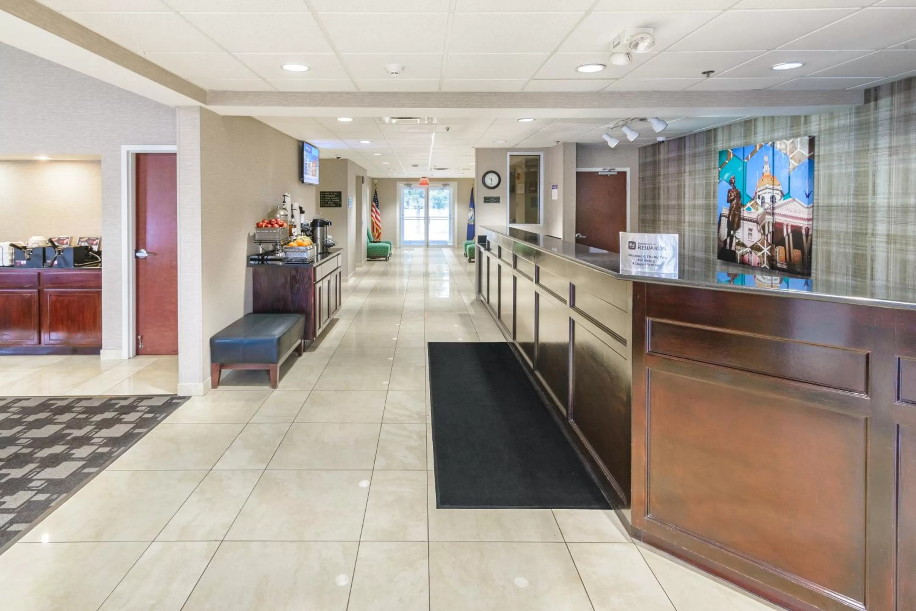 Lobby or reception in Best Western Concord Inn and Suites