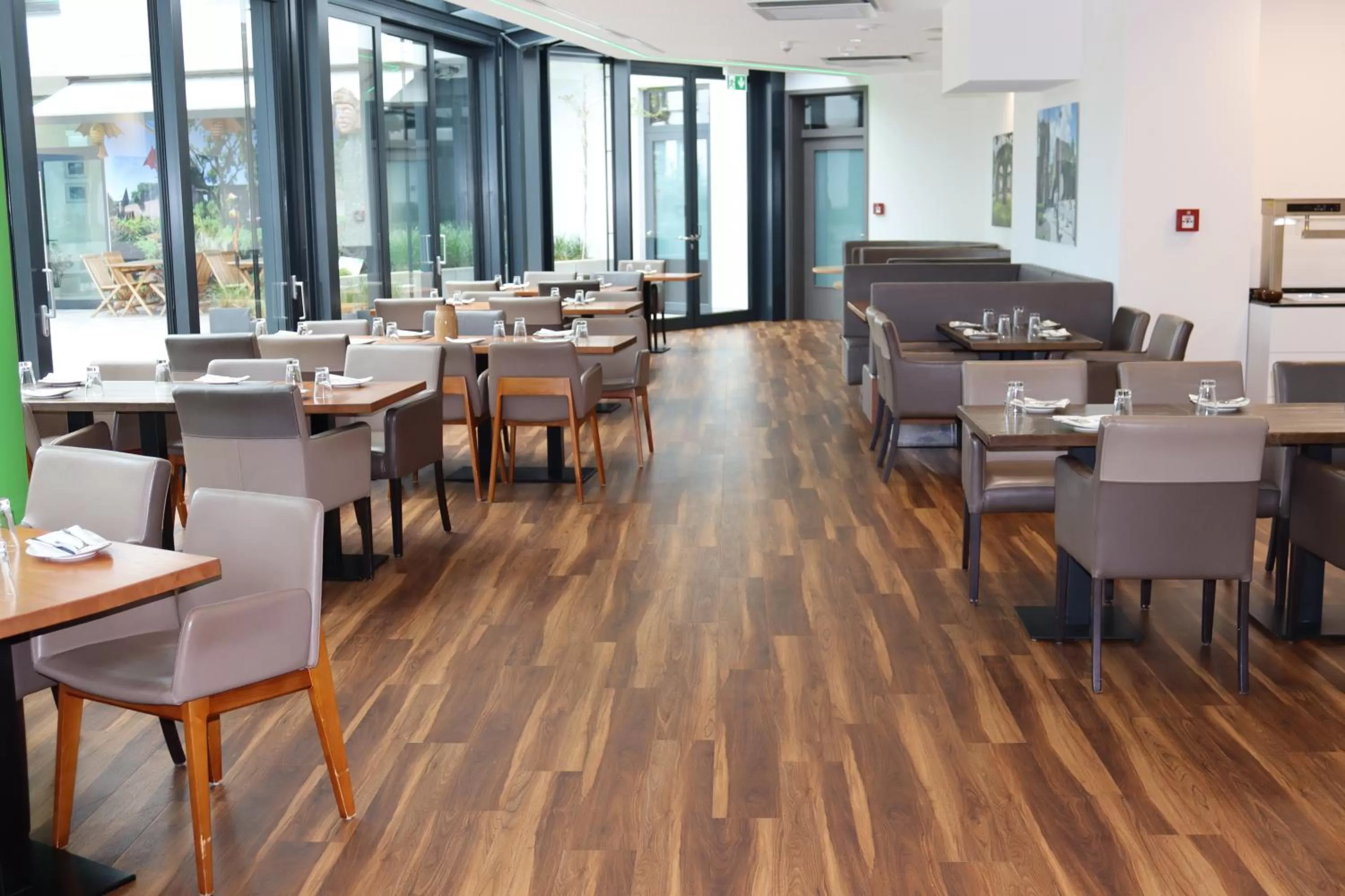 Breakfast in EINSTEIN Hotel am Römerpark