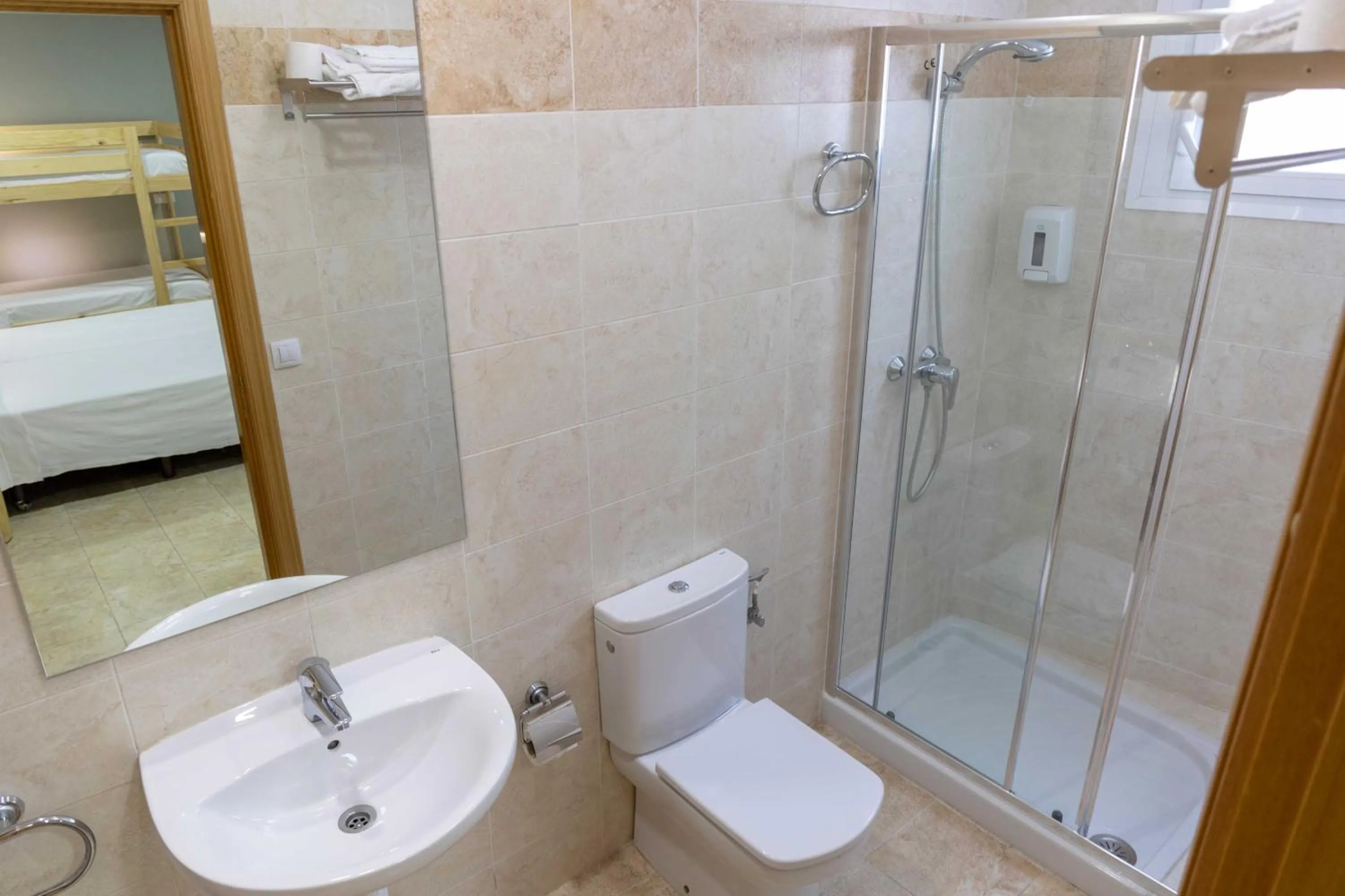 Shower in Alda Estella Hostel