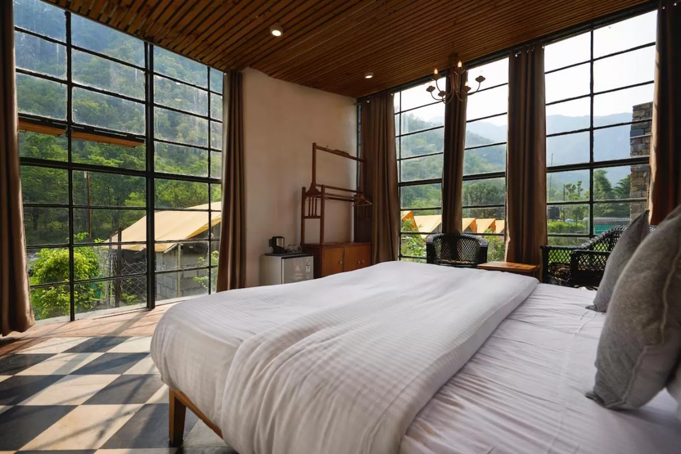 Bed in Nishantam Rishikesh