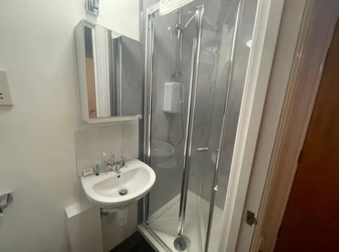 Small Single Room - single occupancy in The Moorcock Inn Small Single Room - single occupancy in The Moorcock Inn