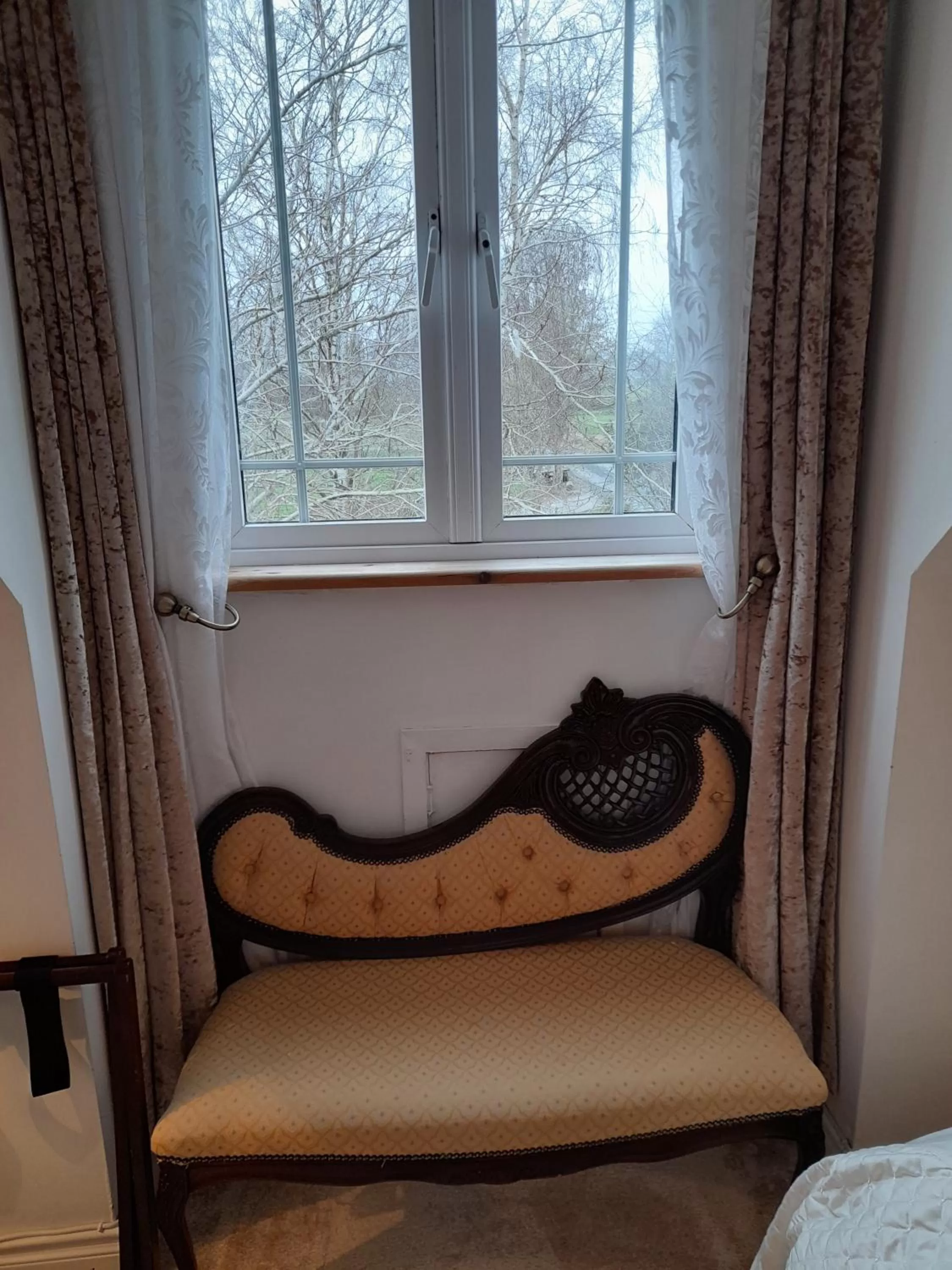 Seating area in Annaswood B&B