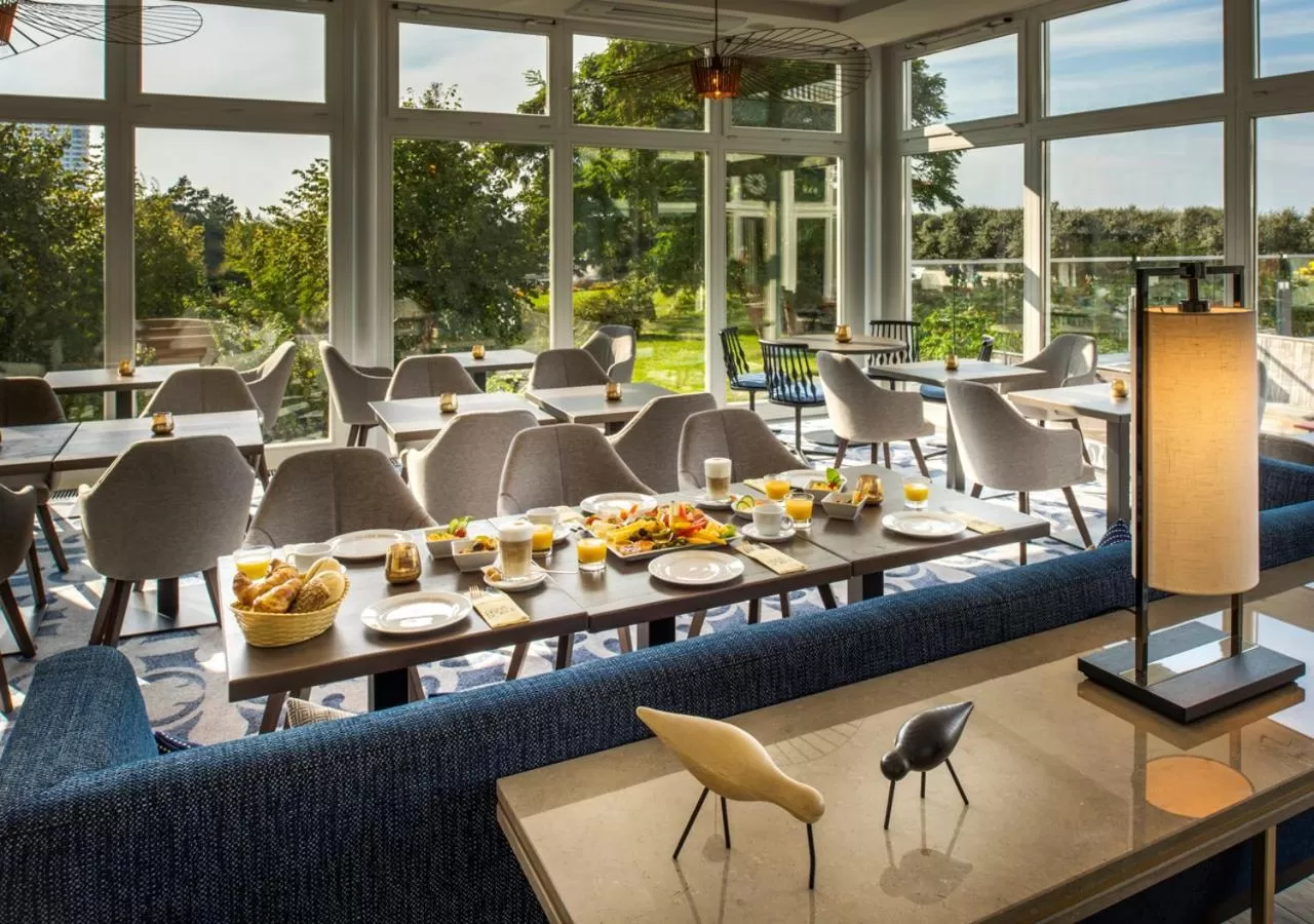 Restaurant/places to eat in Hotel Am Leuchtturm