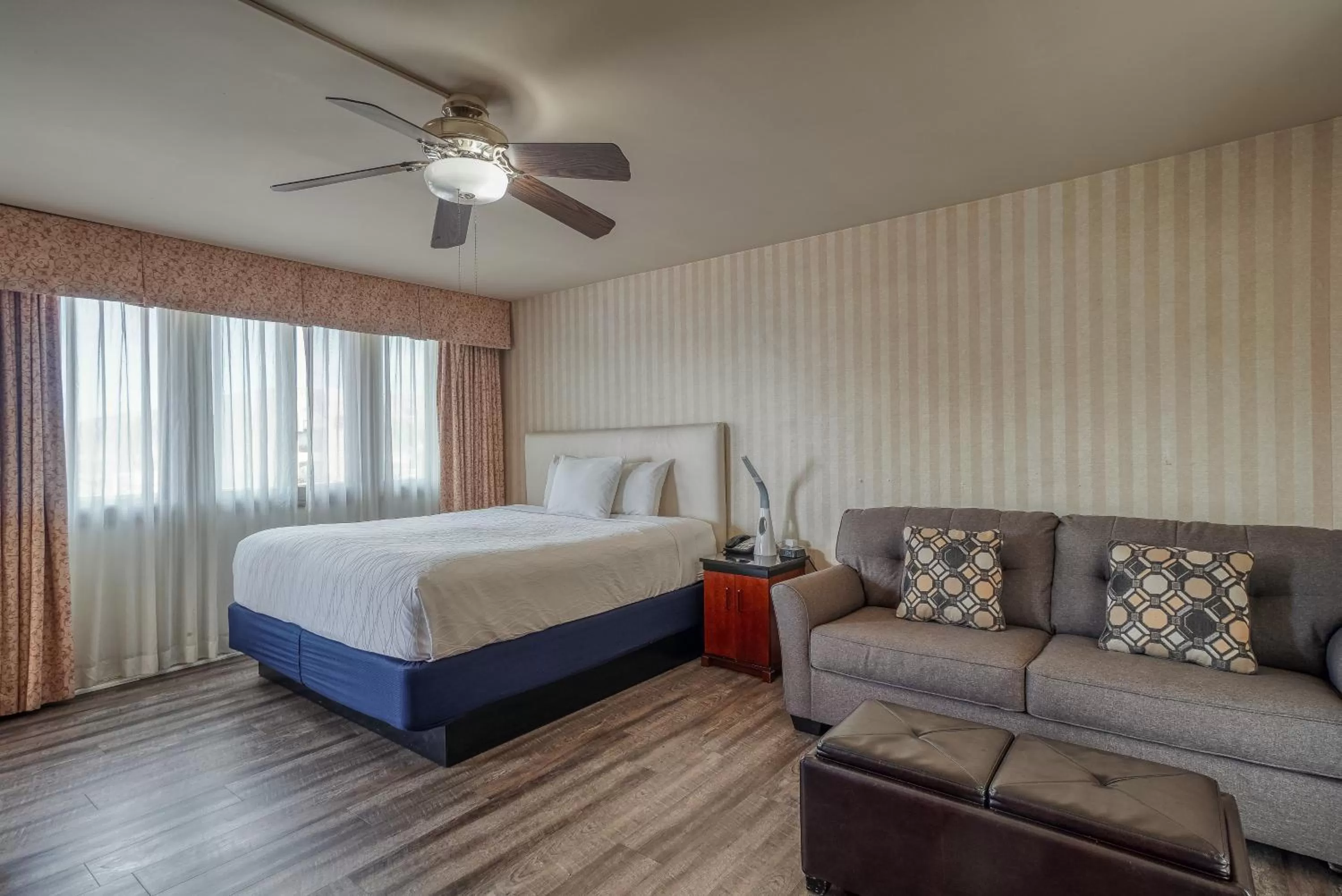 One-Bedroom Suite in The Wharf Inn