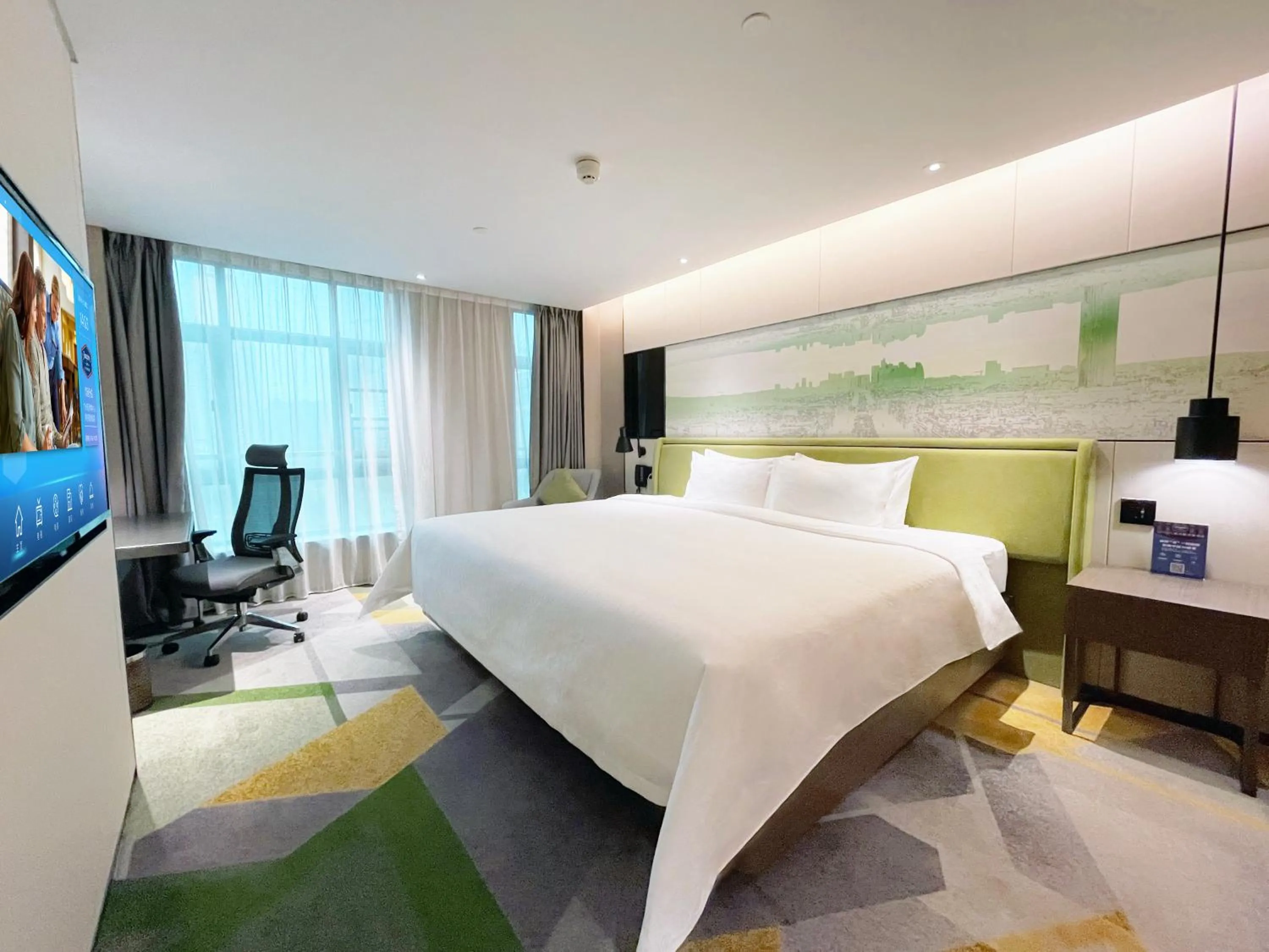 Bed in Hampton by Hilton Guangzhou Tianhe Sports Center