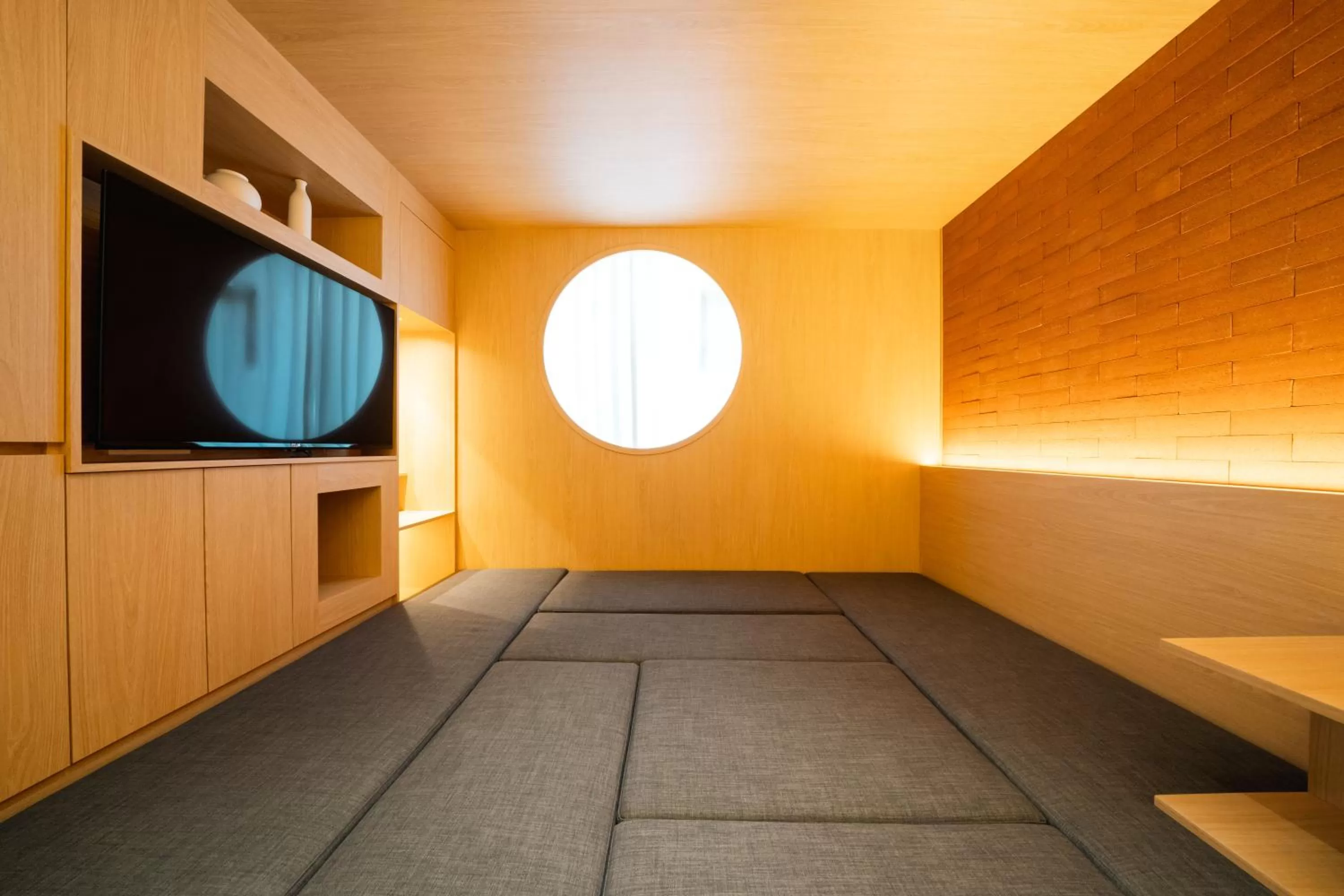 Y Collection by Unboundi Gyeongju