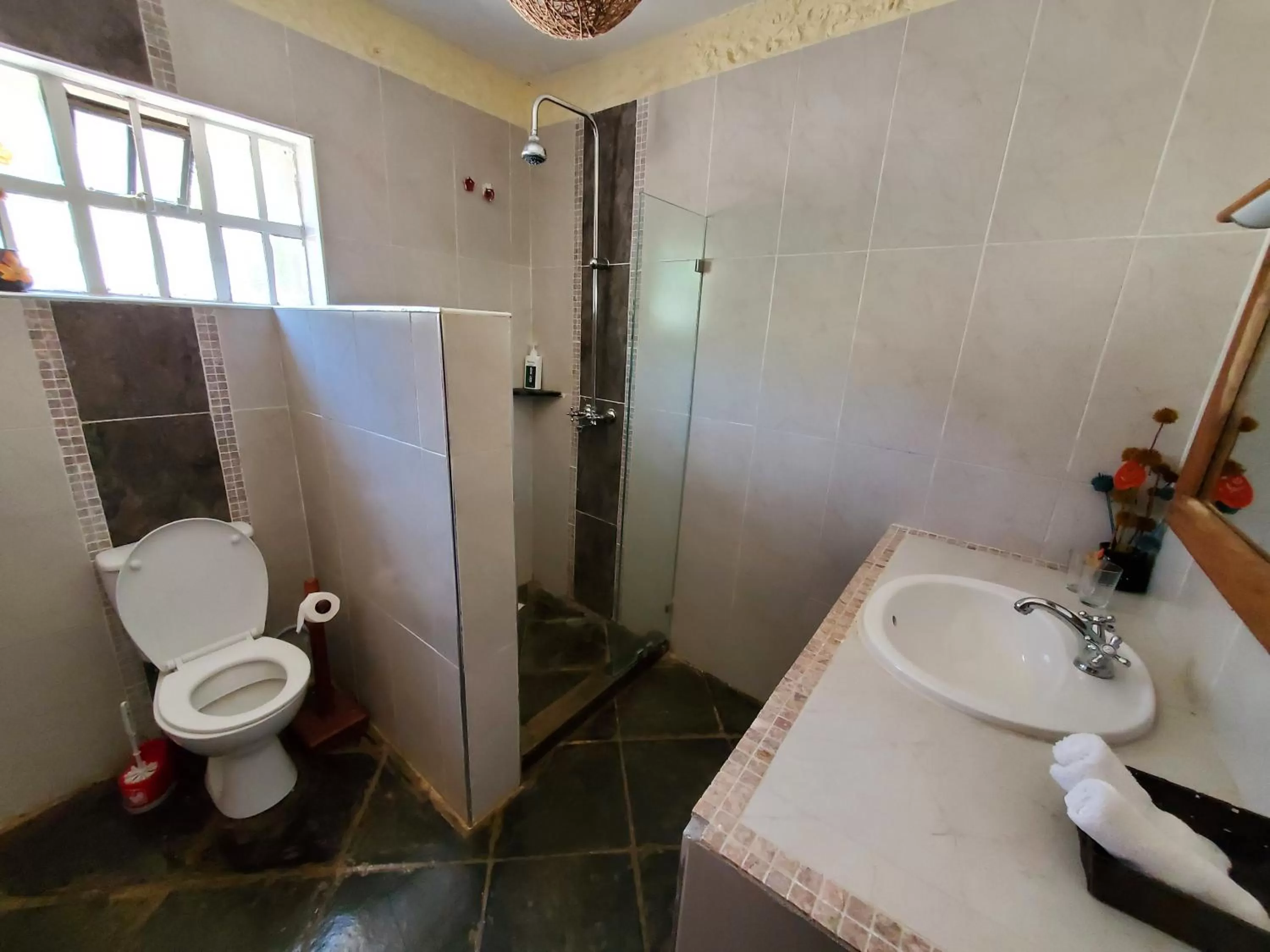 Shower in Mwanzo Lodge