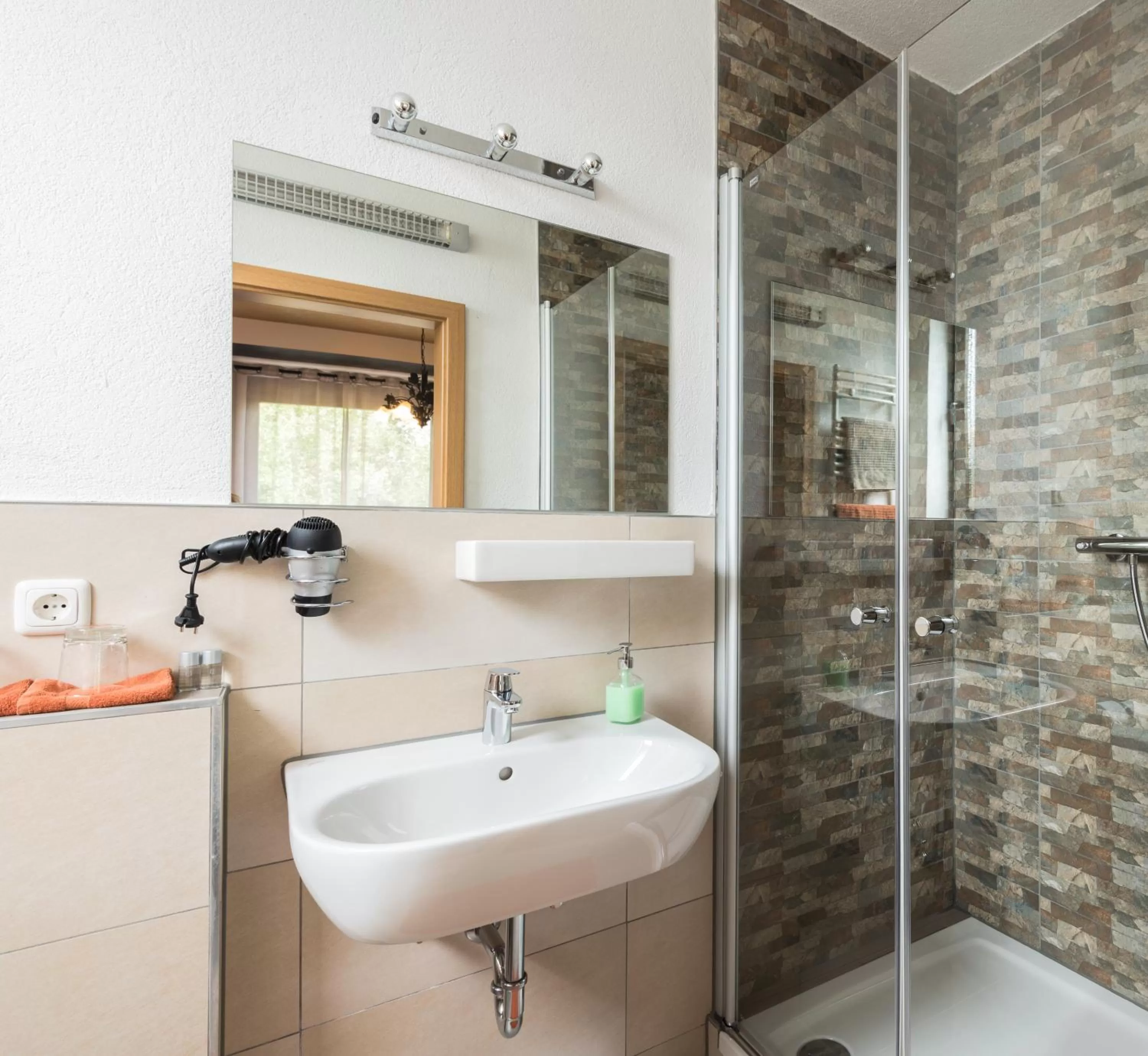 Bathroom in Engel Hotel Grill Bar