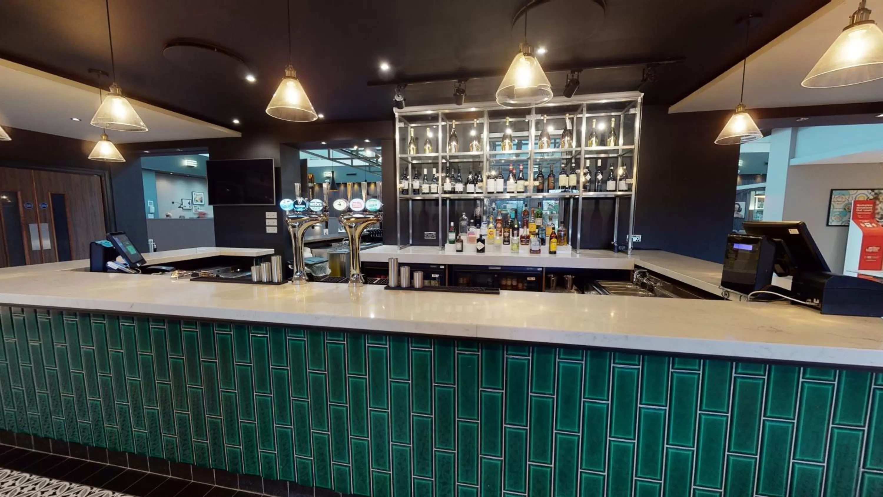 Lounge or bar in Holiday Inn Milton Keynes Central by IHG