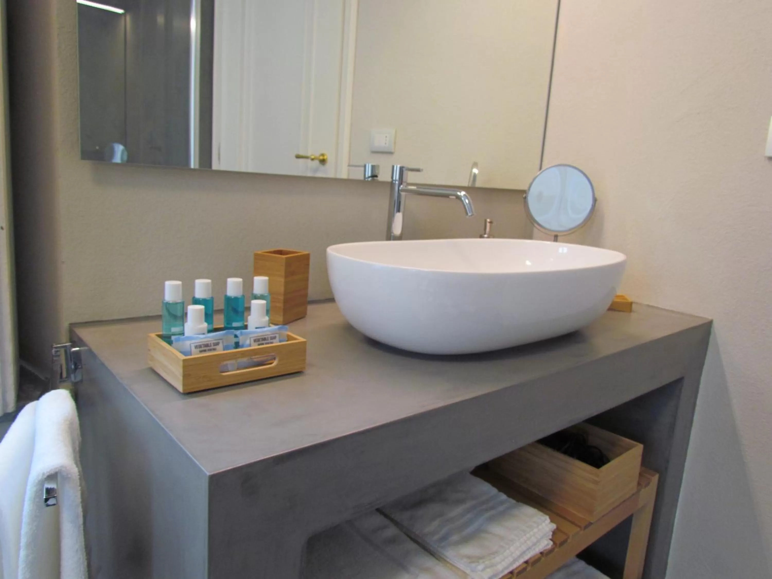 Bathroom in L'Approdo di Sant'Agostino