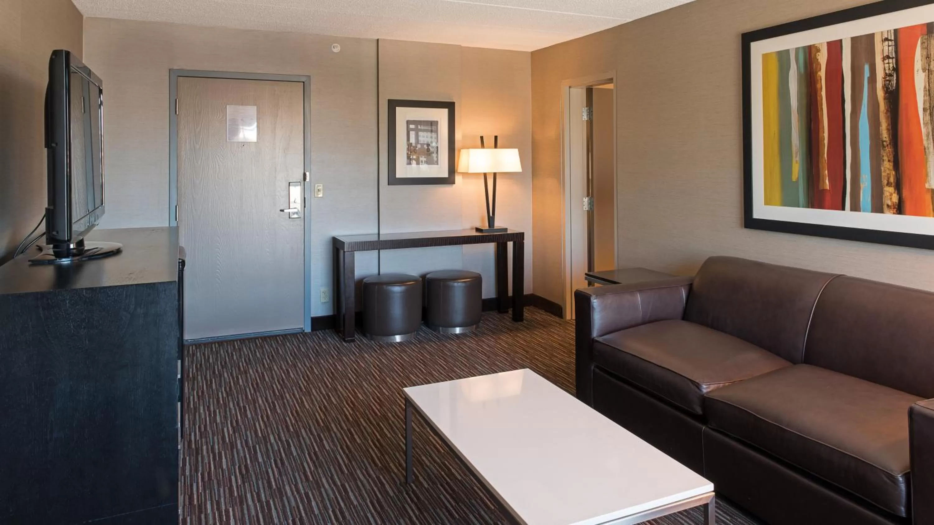 Photo of the whole room in Holiday Inn St. Paul Downtown by IHG