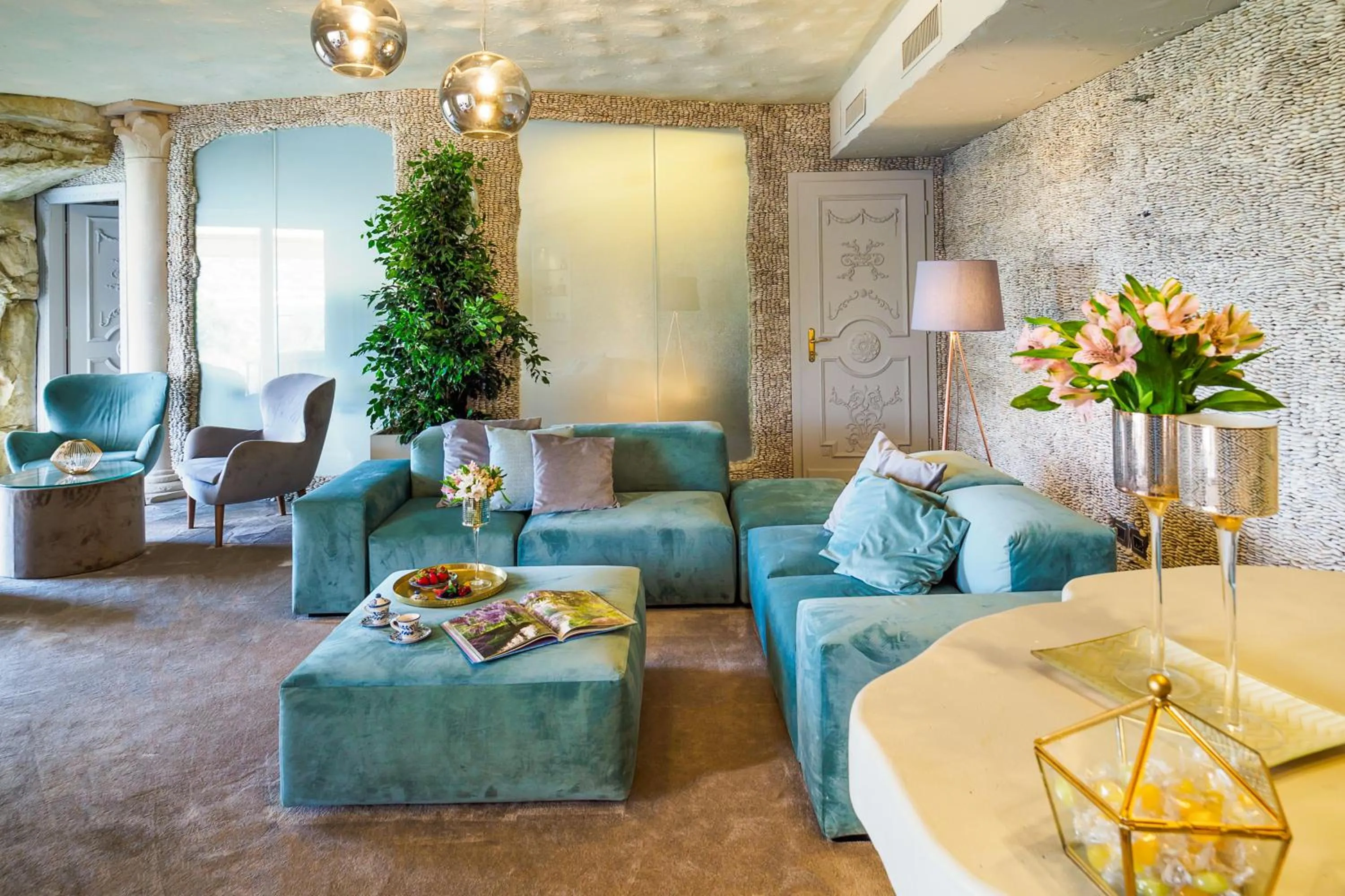 Suite with Private Pool in Atlantis Bay - The Leading Hotels of the World