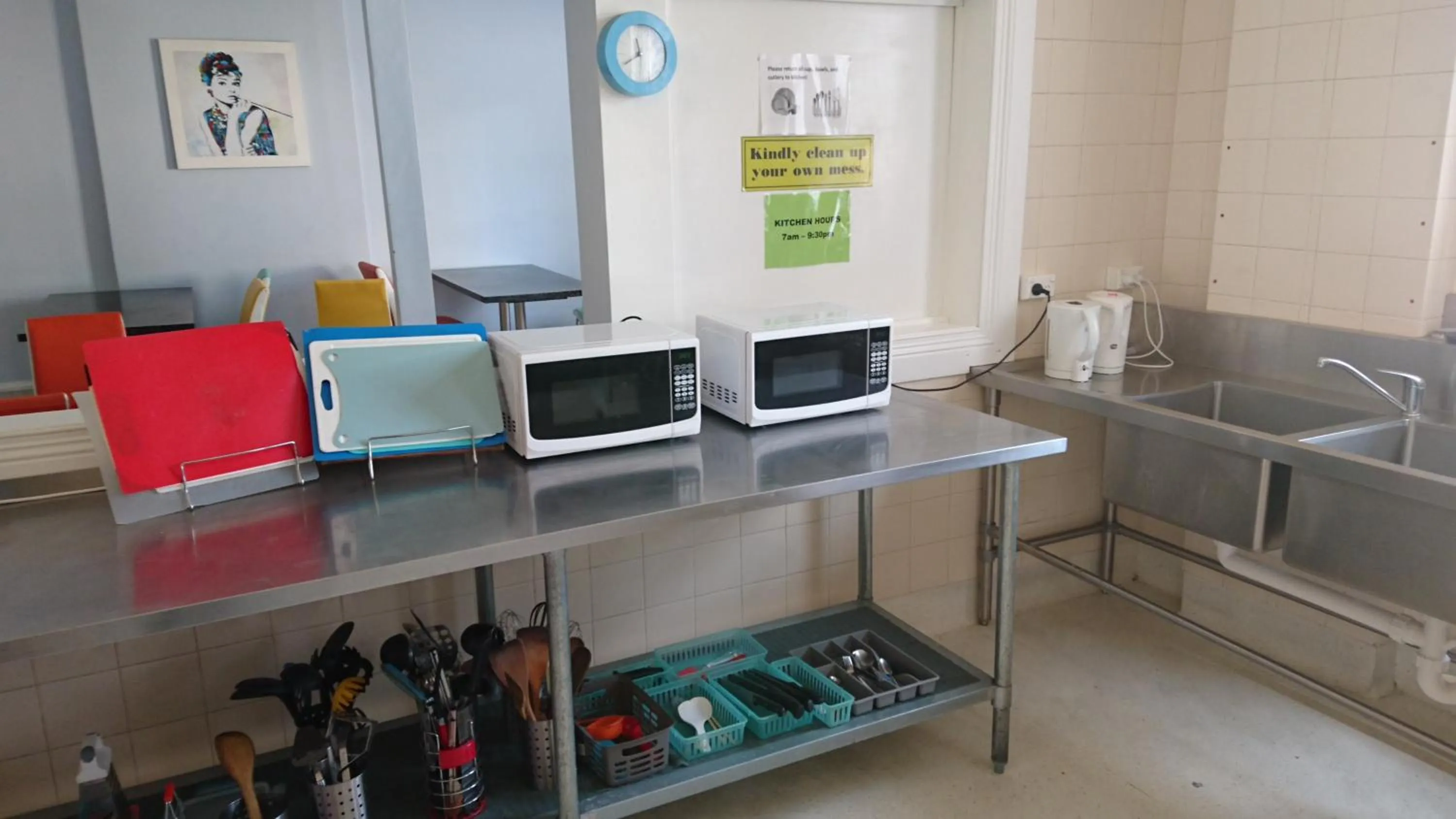 Backpackers Imperial Hotel