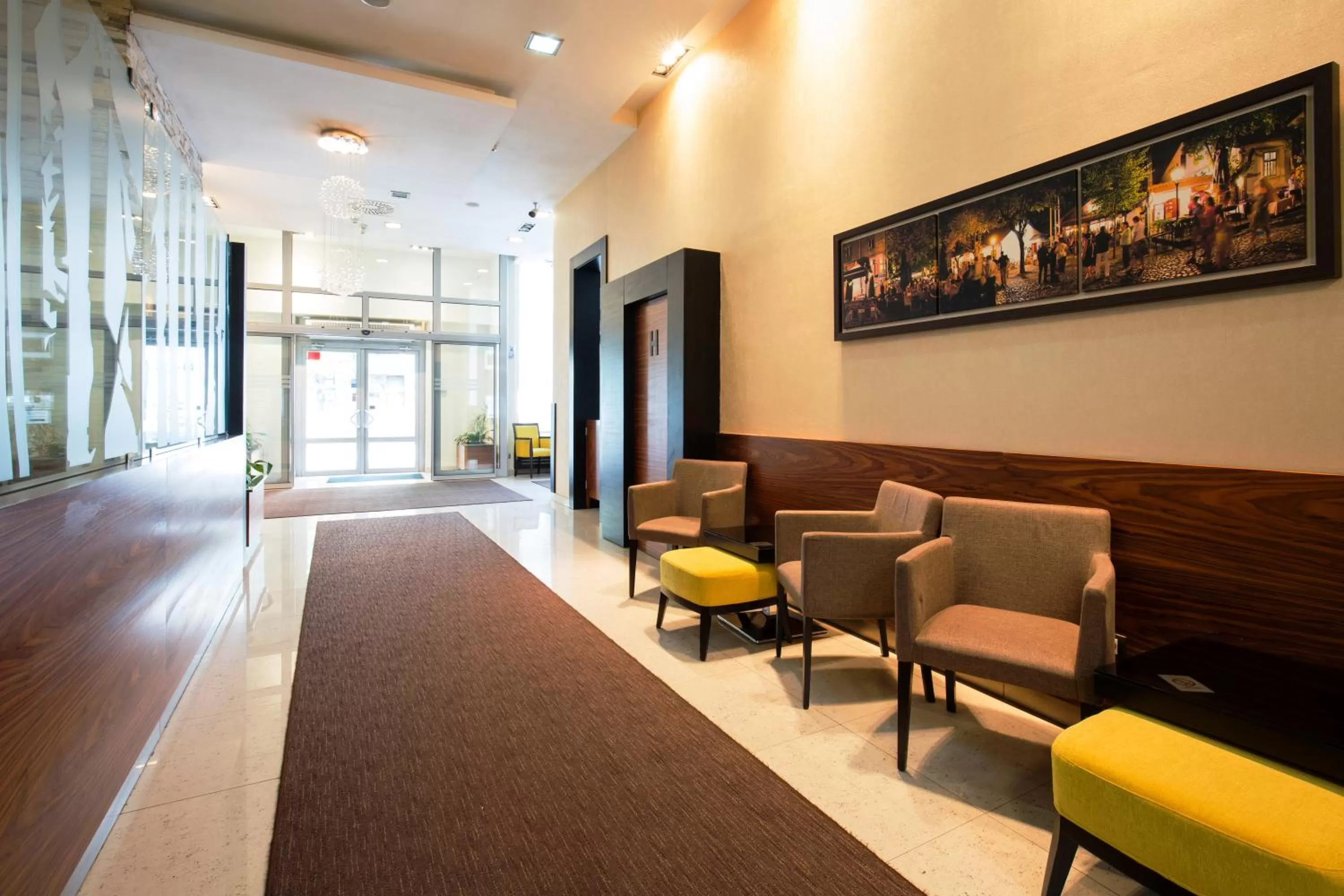 Lounge or bar in Garni Hotel Nevski