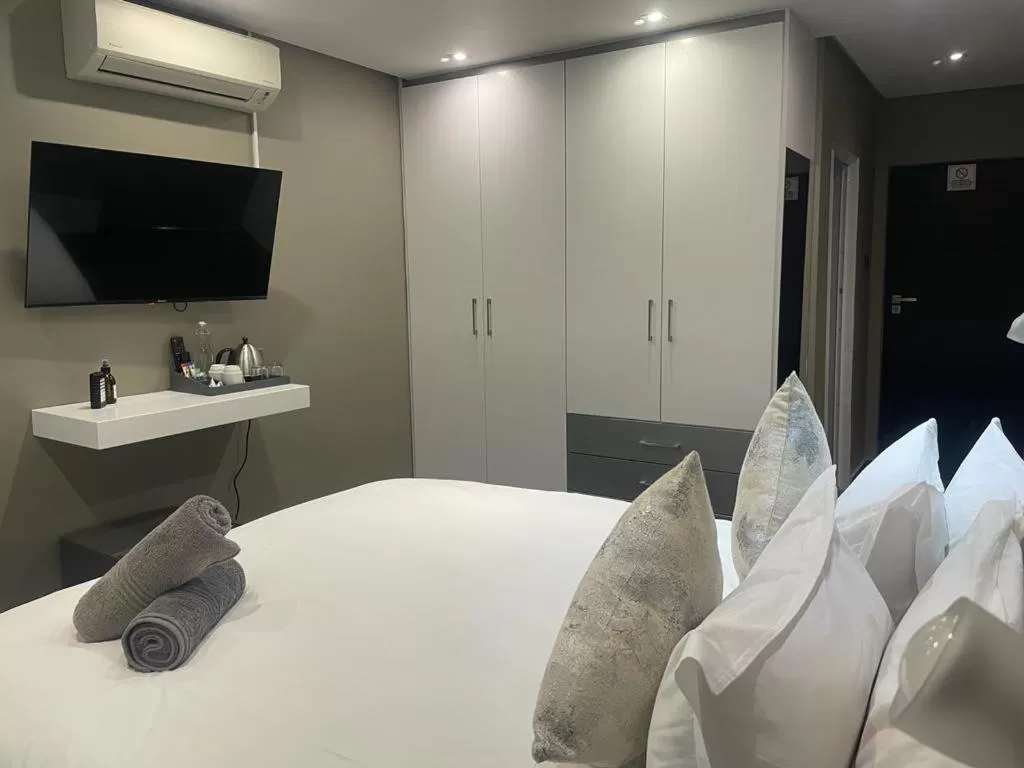 TV and multimedia, Bed in The Raz