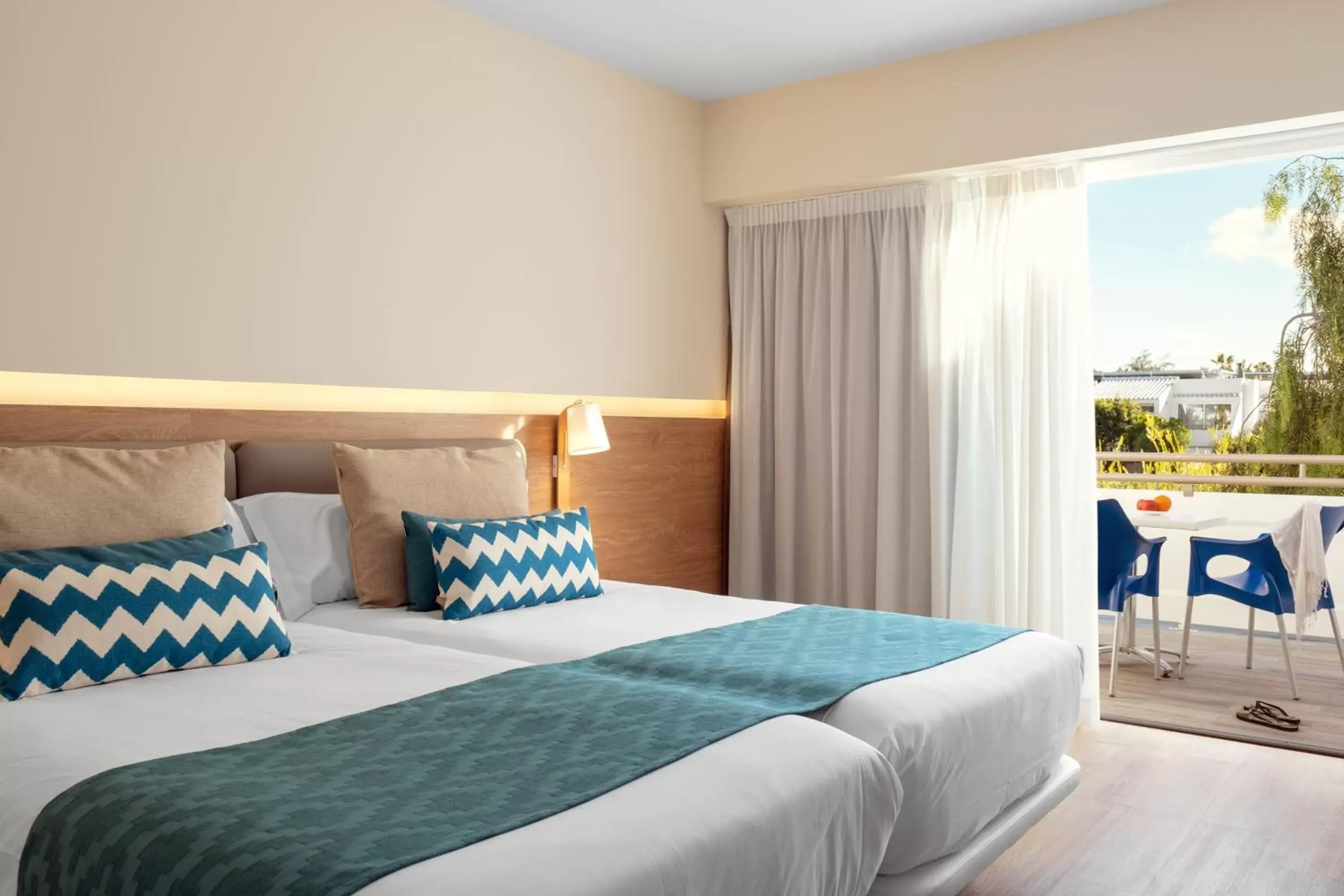 Junior Suite with Balcony in Playa Park Zensation Junior Suite with Balcony in Playa Park Zensation