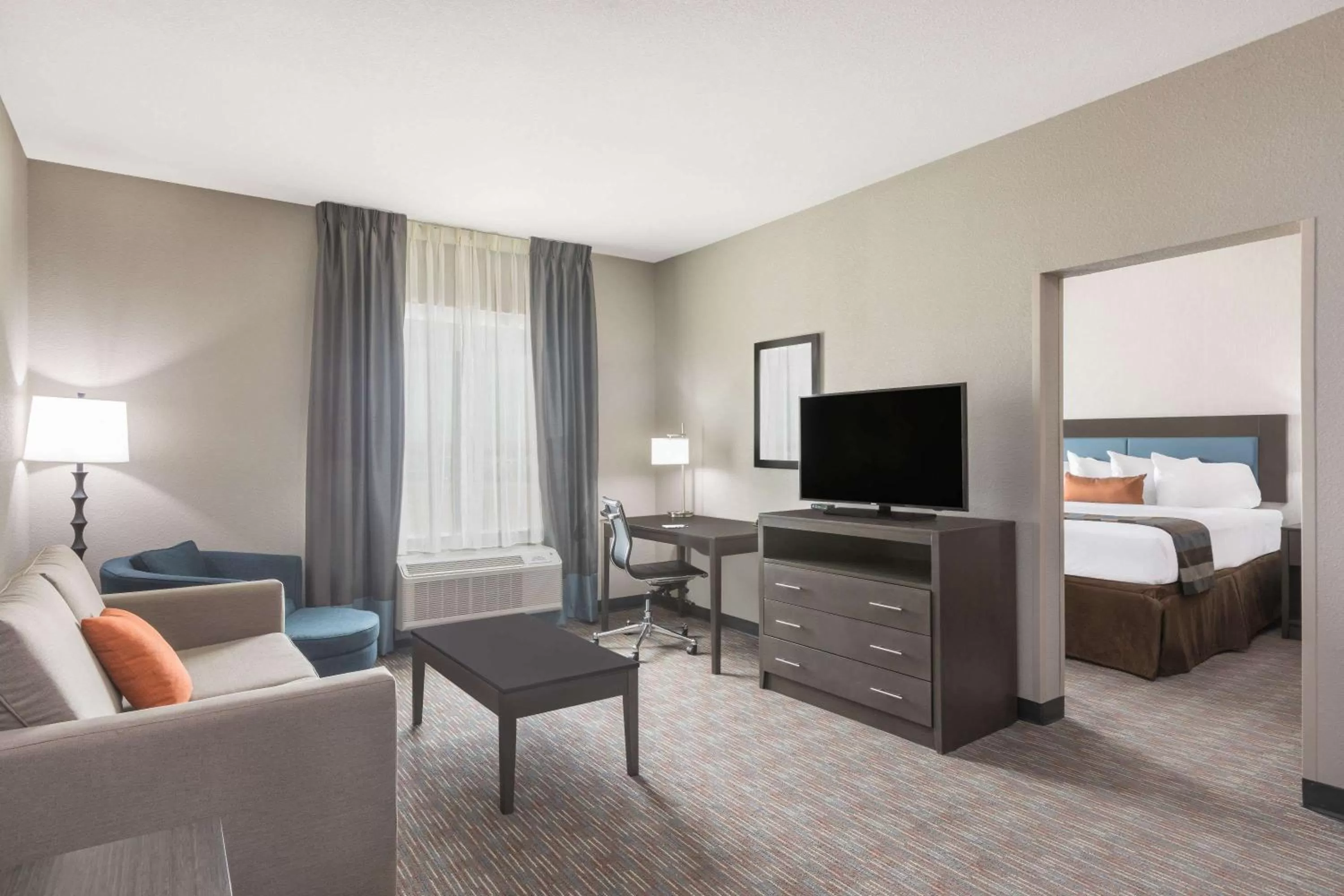 Photo of the whole room, Bed in Wingate by Wyndham Lubbock