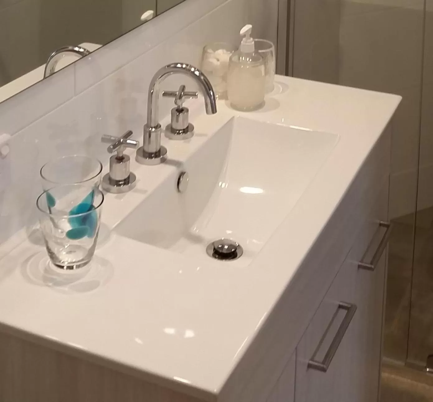 Bathroom in Bellevue Bed & Breakfast