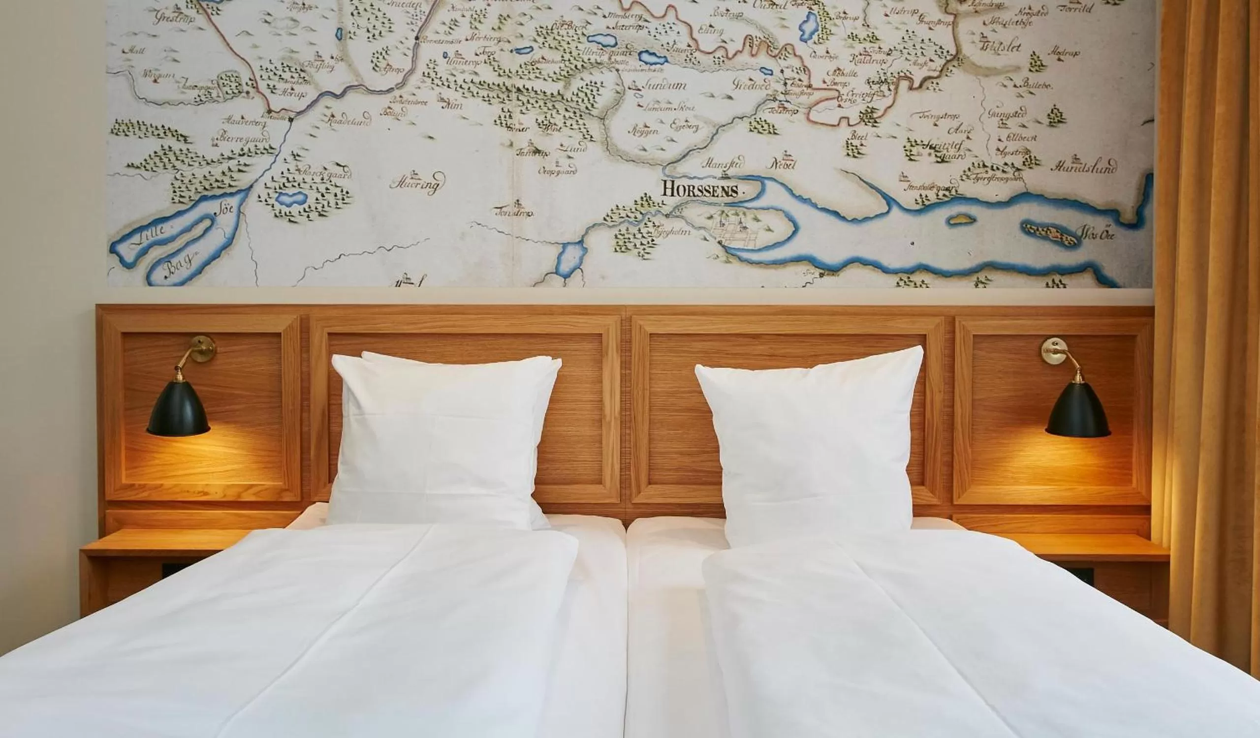 Bed in Jørgensens Hotel