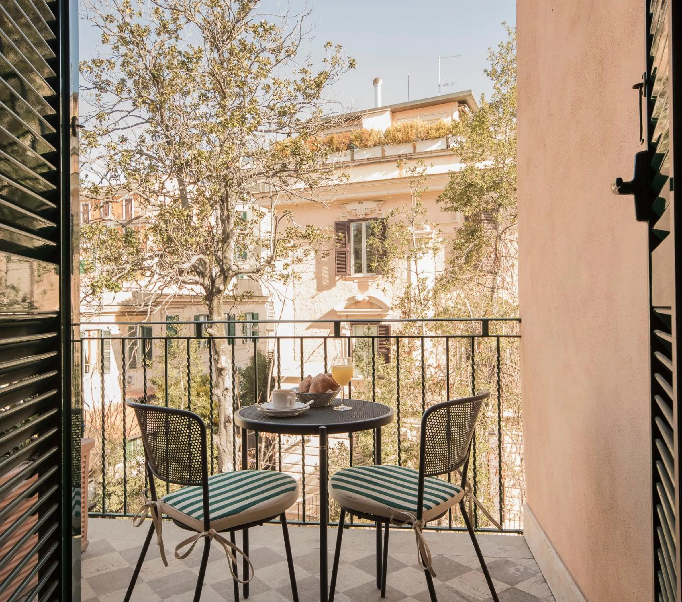 Garden view in Hotel Donatello