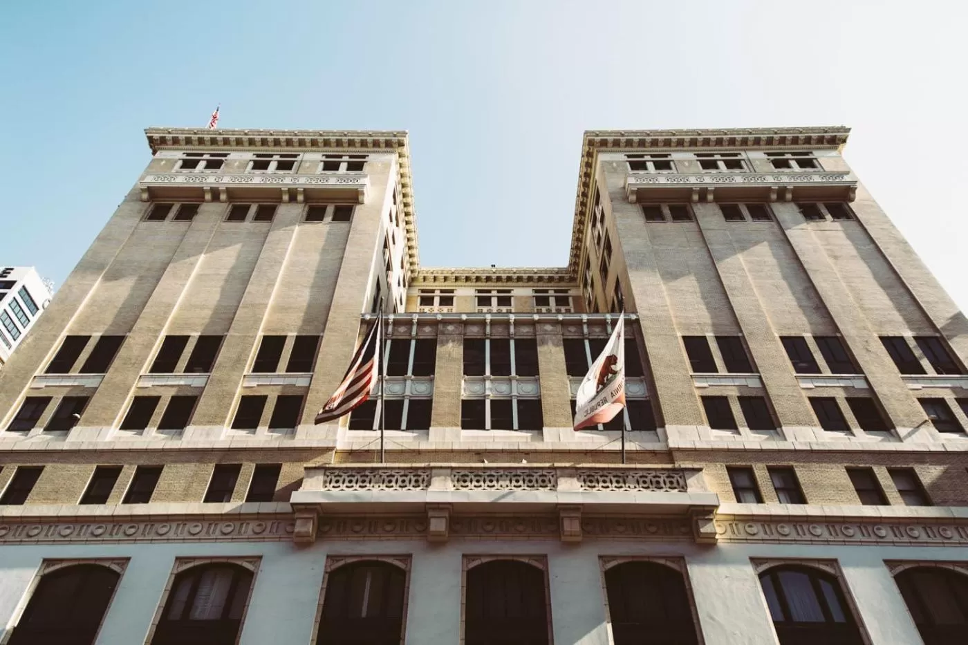 Facade/entrance in Los Angeles Athletic Club