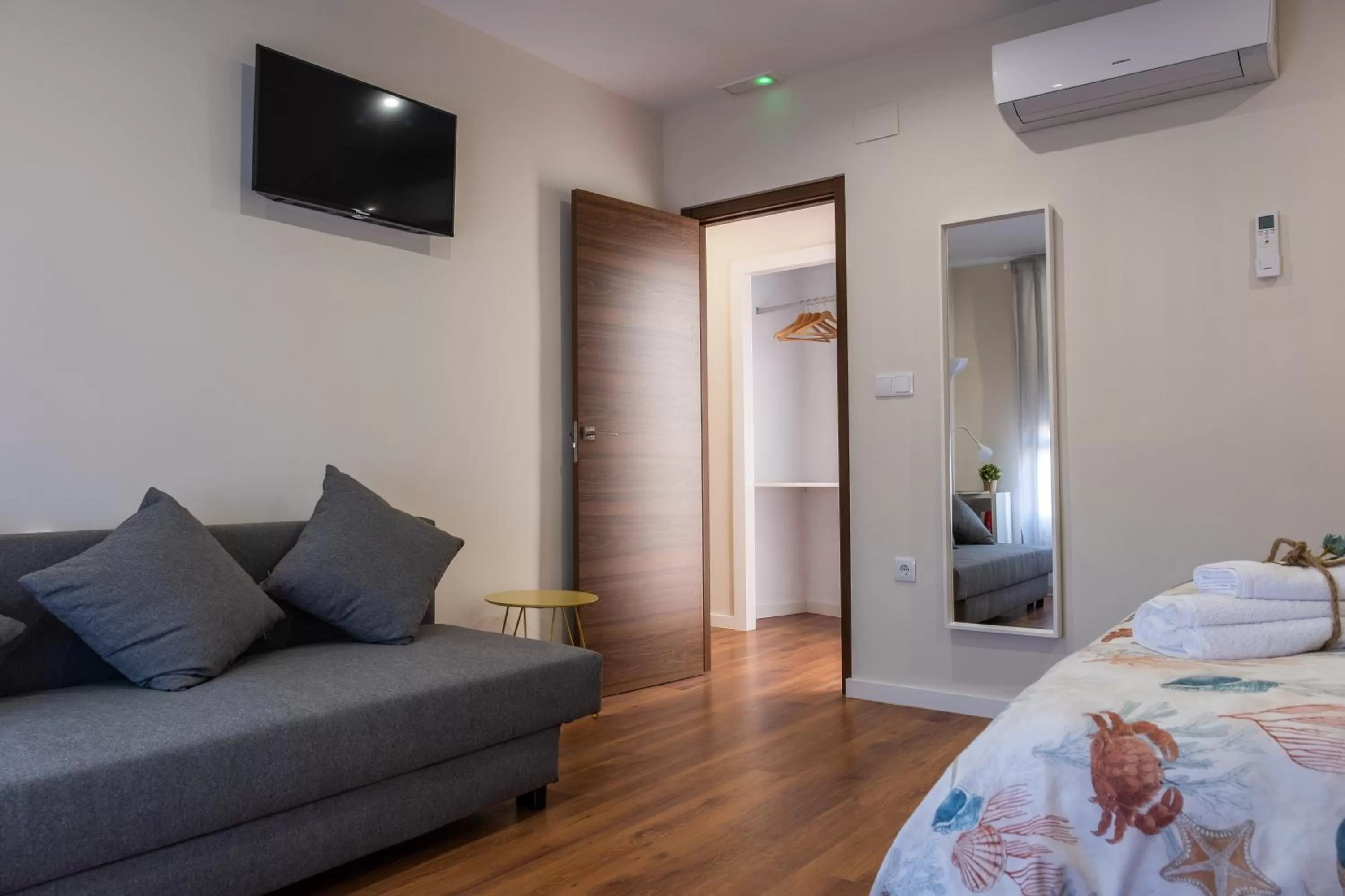 Bed in Hotel Bienvenidos Rooms Xàtiva