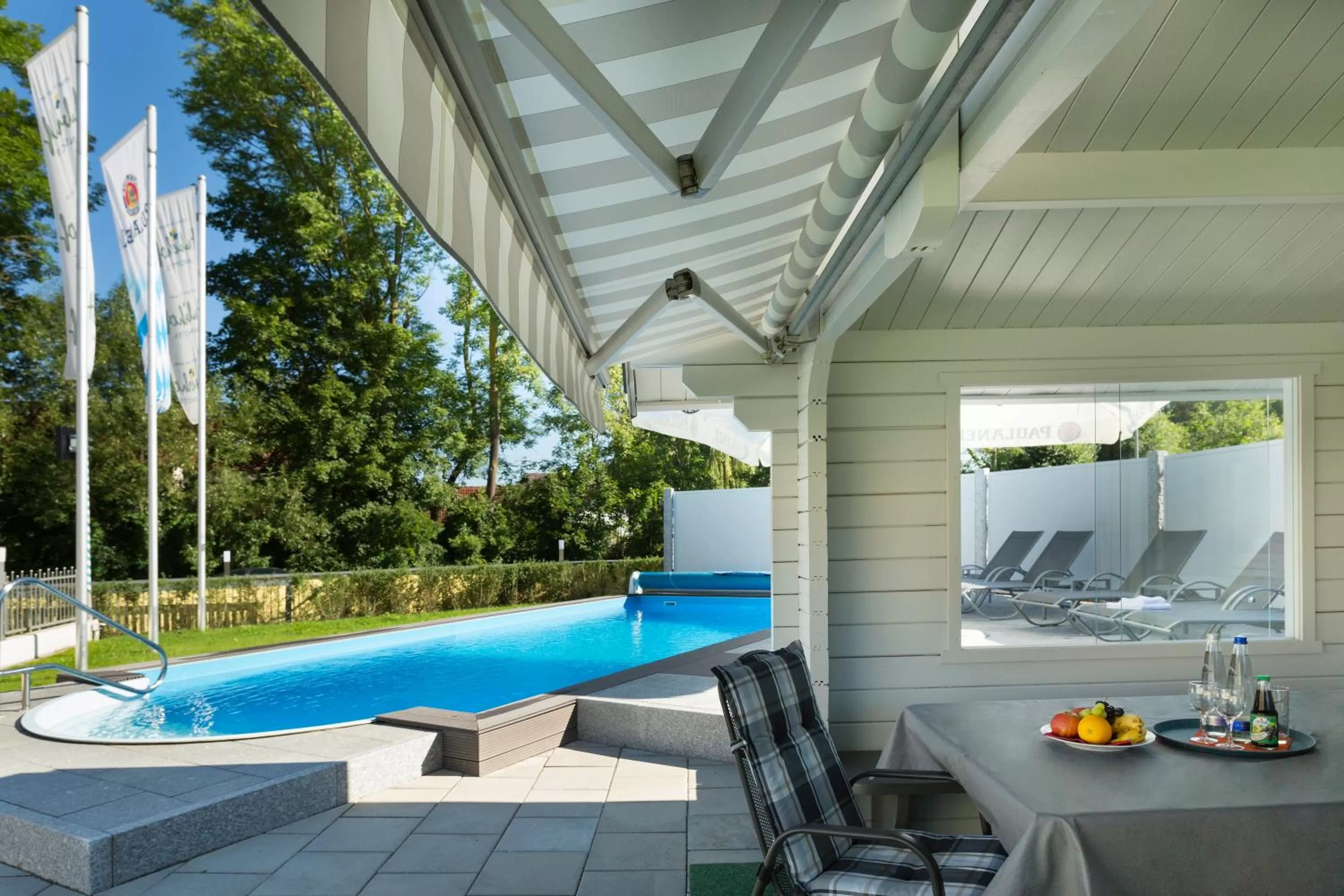 Garden in Landhotel-Restaurant Huberhof Allershausen