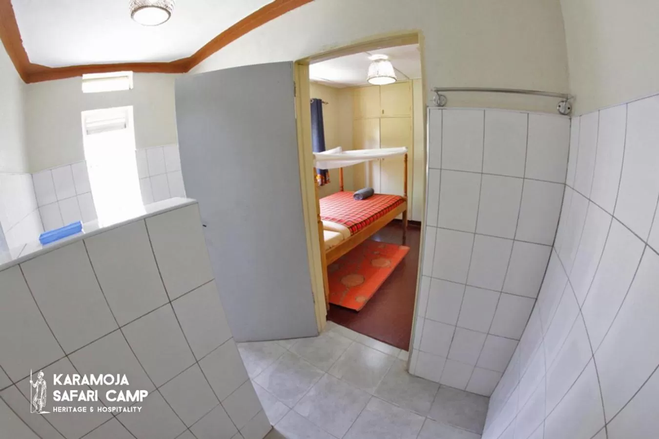 Bathroom in Kara-Tunga Safari Camp