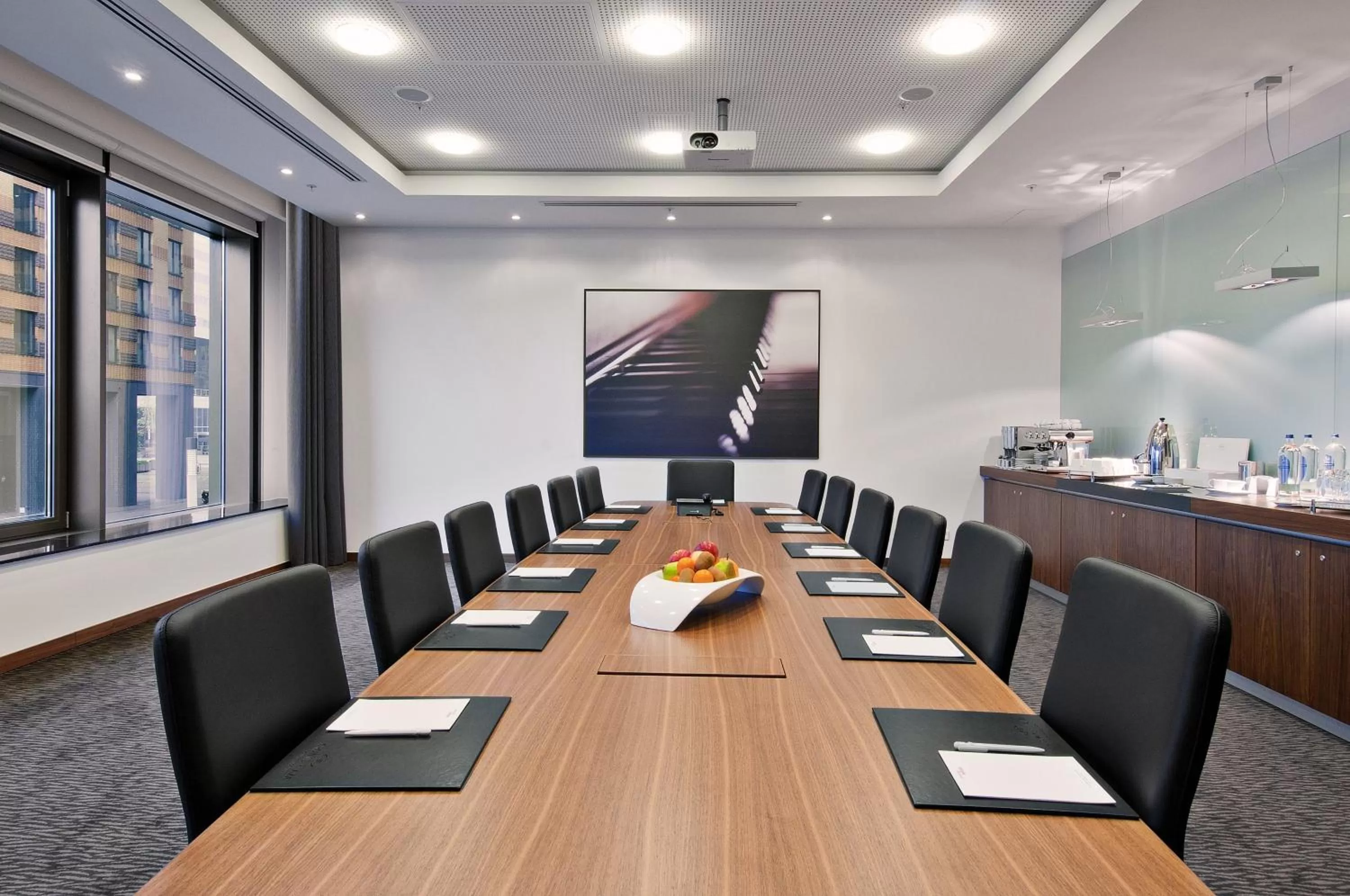 Meeting/conference room in Crowne Plaza Amsterdam - South by IHG