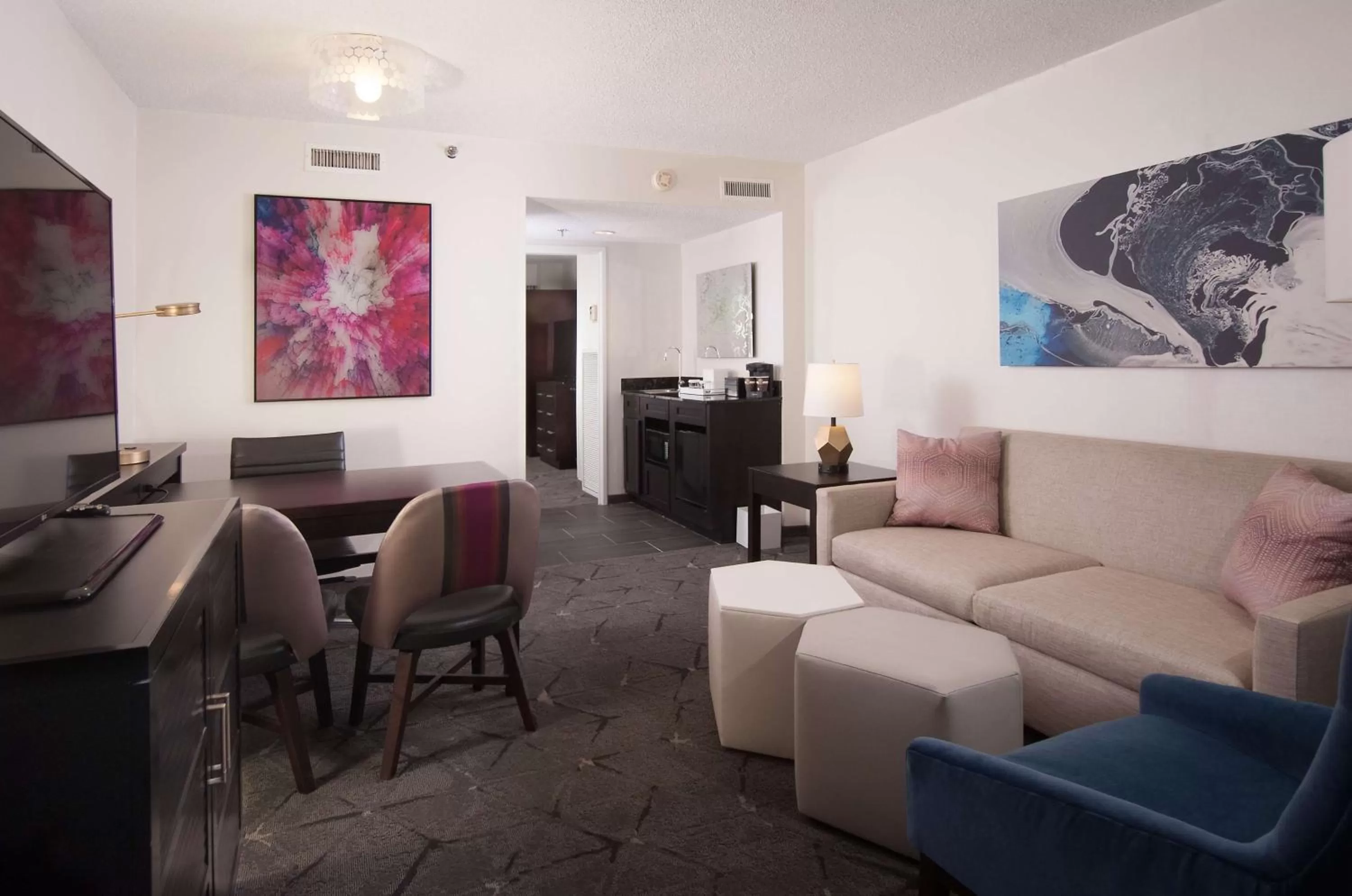 King Suite - Hearing Accessible with Roll-In Shower - Non-Smoking in Embassy Suites by Hilton Raleigh Crabtree