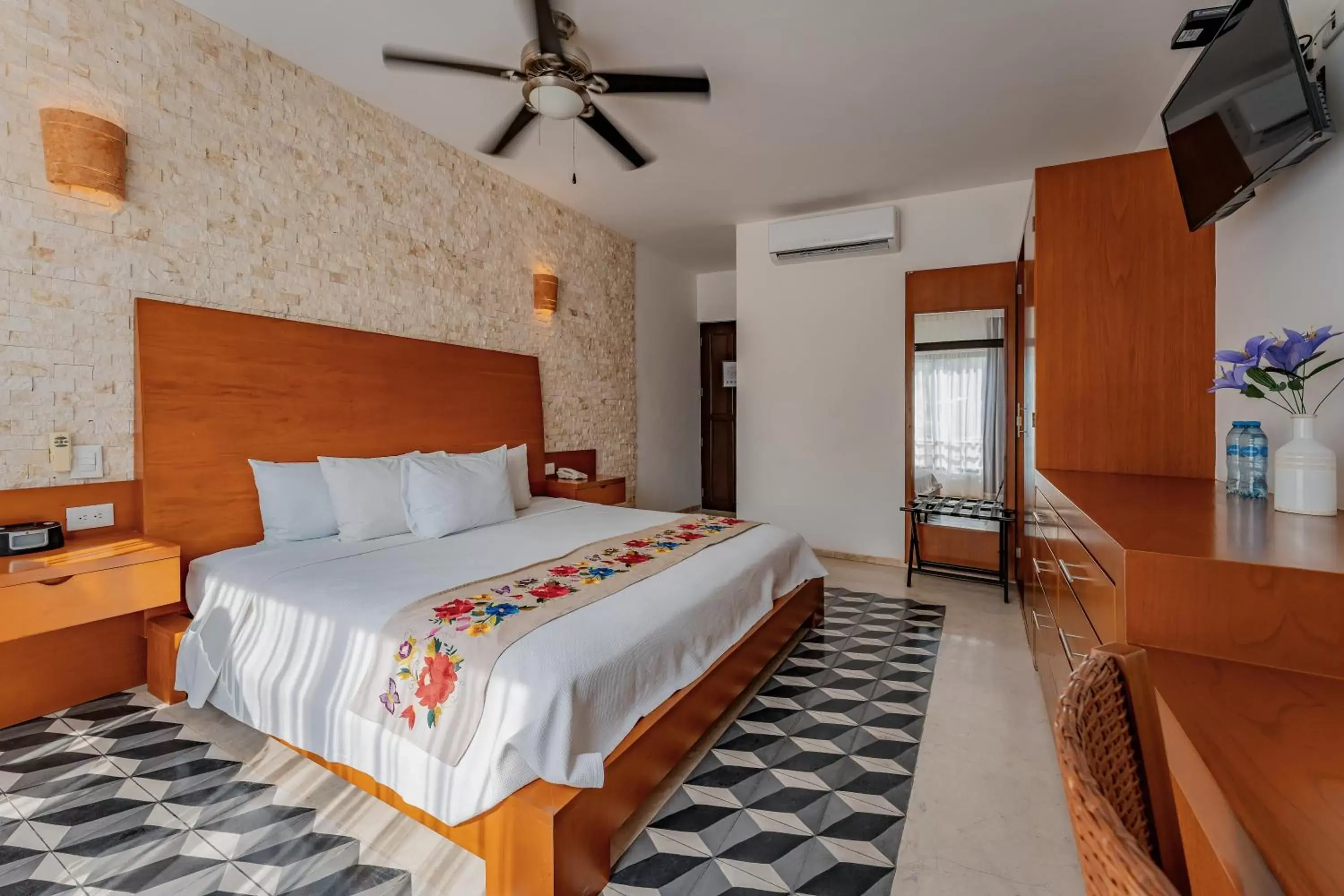 Deluxe Suite in Casona Las Tres Marías - Hotel Only adults Deluxe Suite in Casona Las Tres Marías - Hotel Only adults