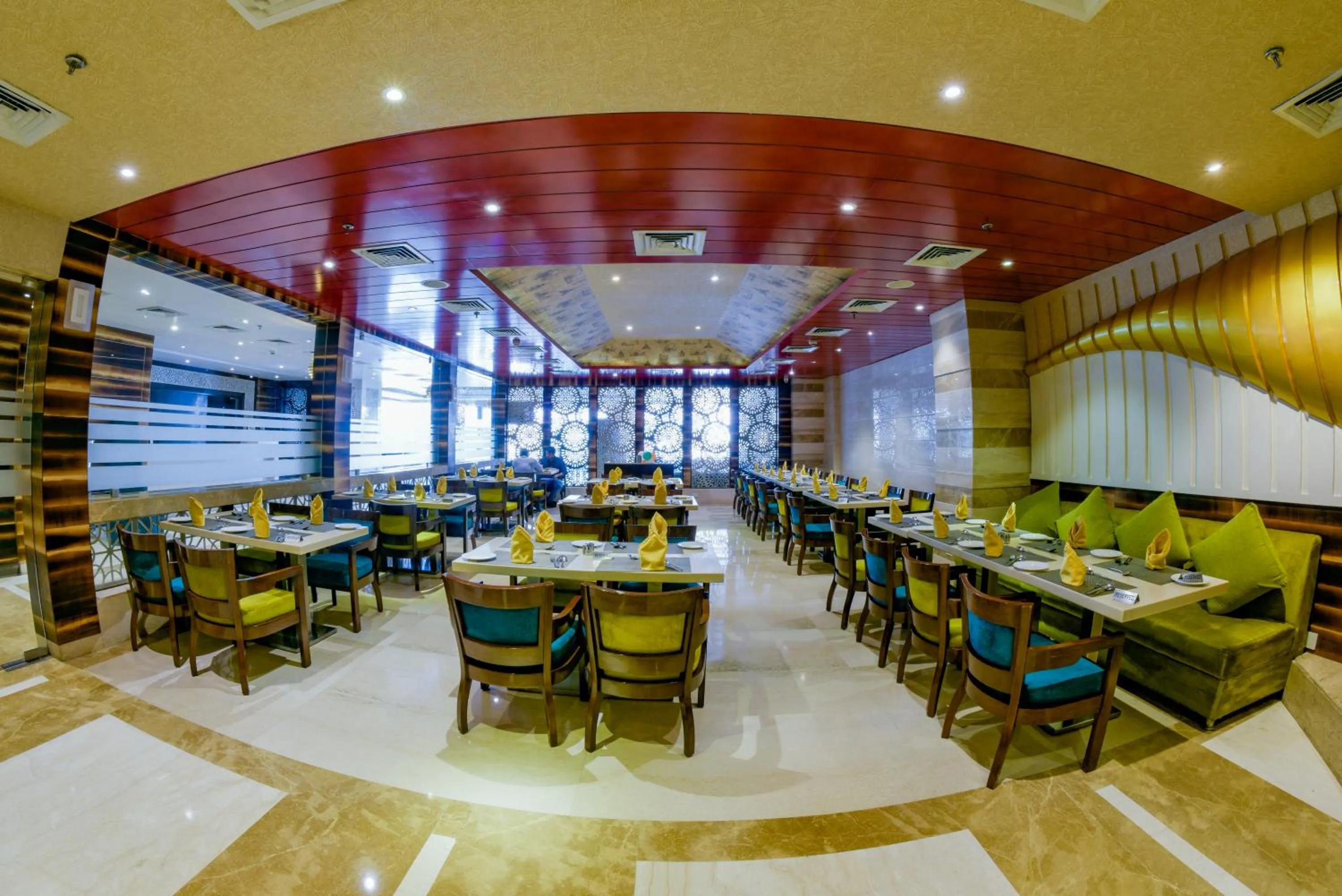 Restaurant/places to eat in Renest Jaipur