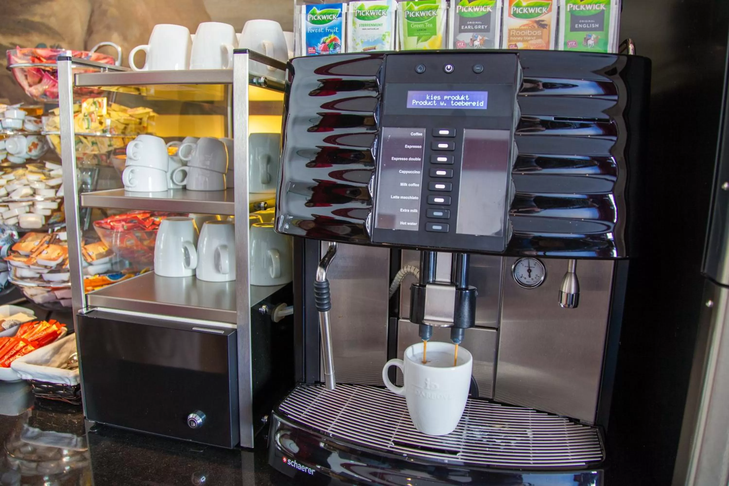 Food and drinks in Hotel Library Amsterdam