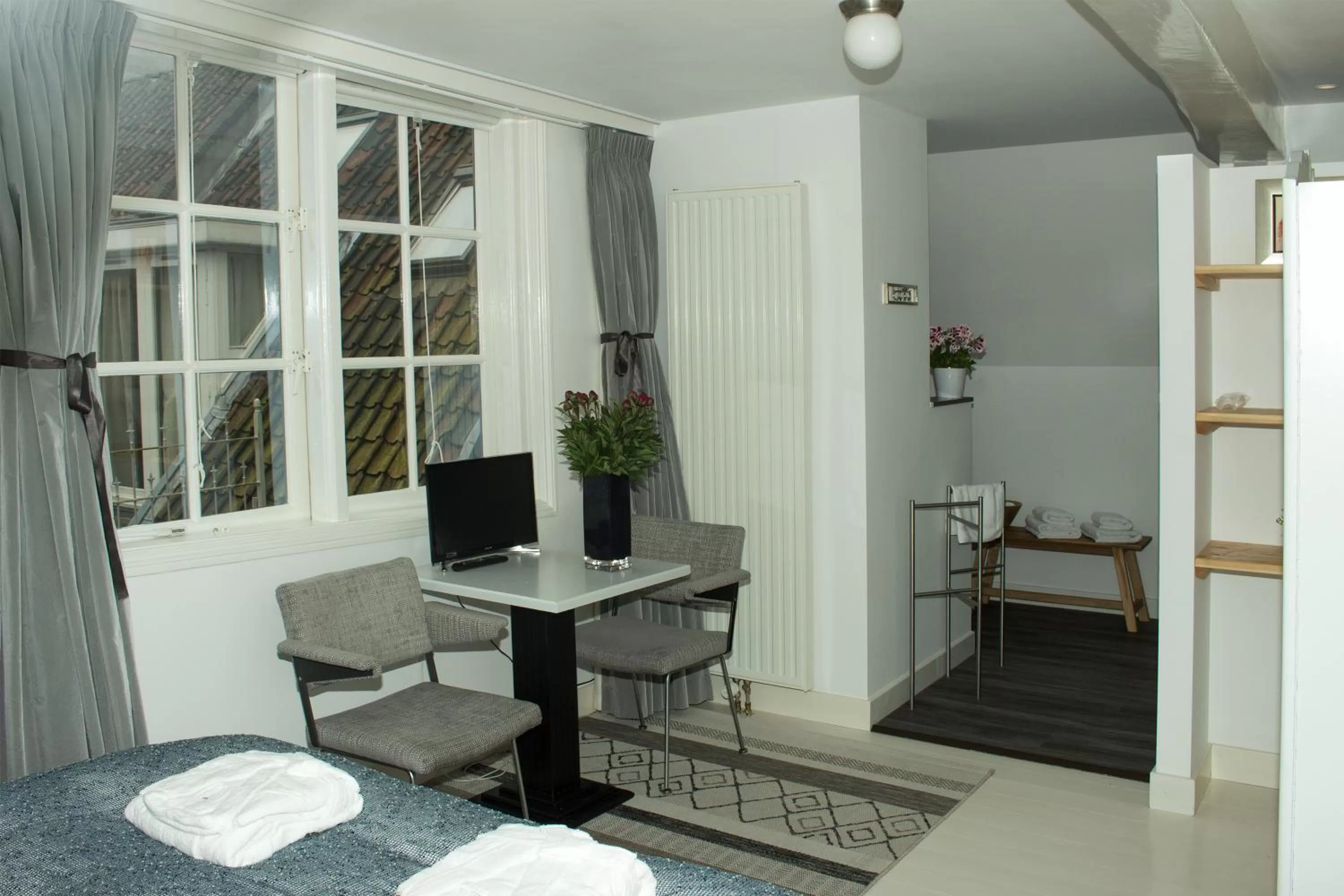 Property building in NR22 Leiden