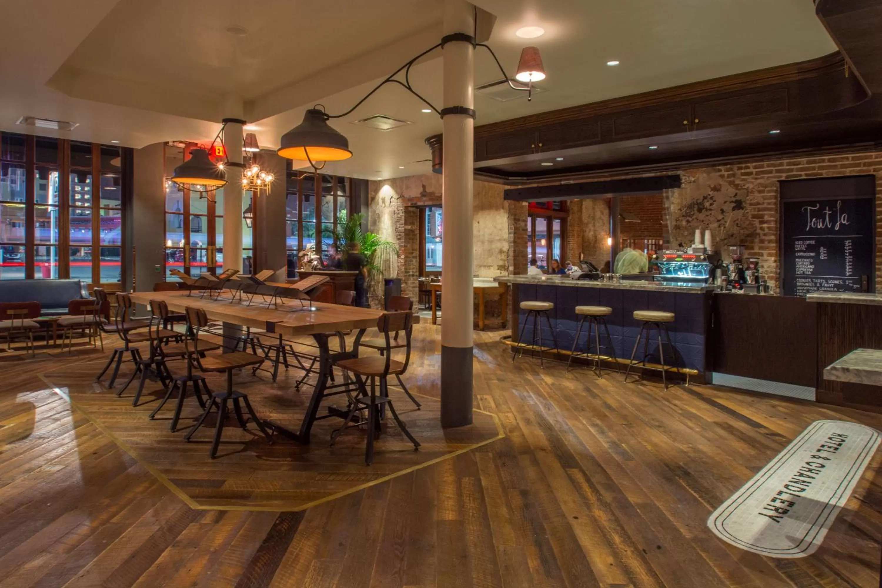 Lobby or reception in The Old No. 77 Hotel & Chandlery