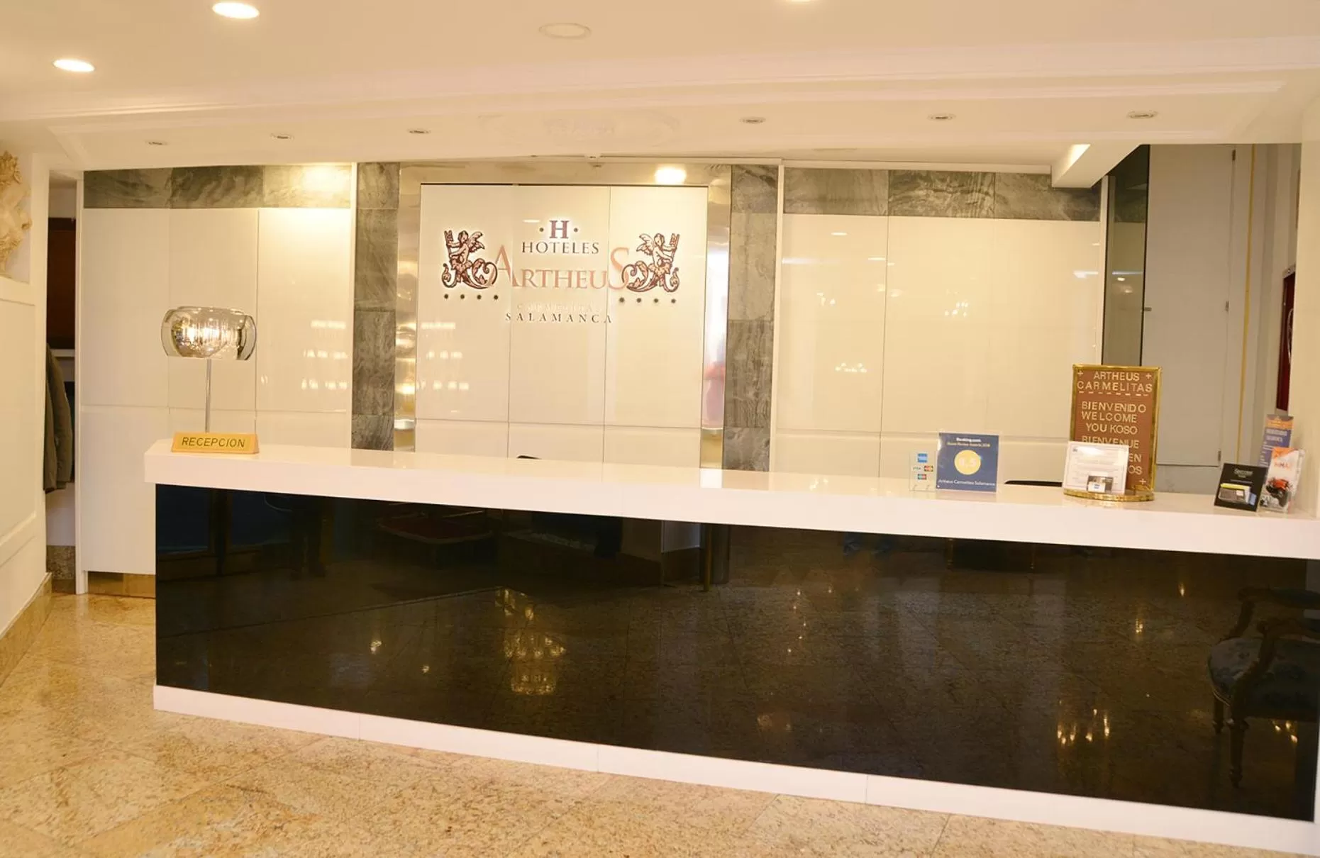 Lobby or reception in Artheus Carmelitas Salamanca