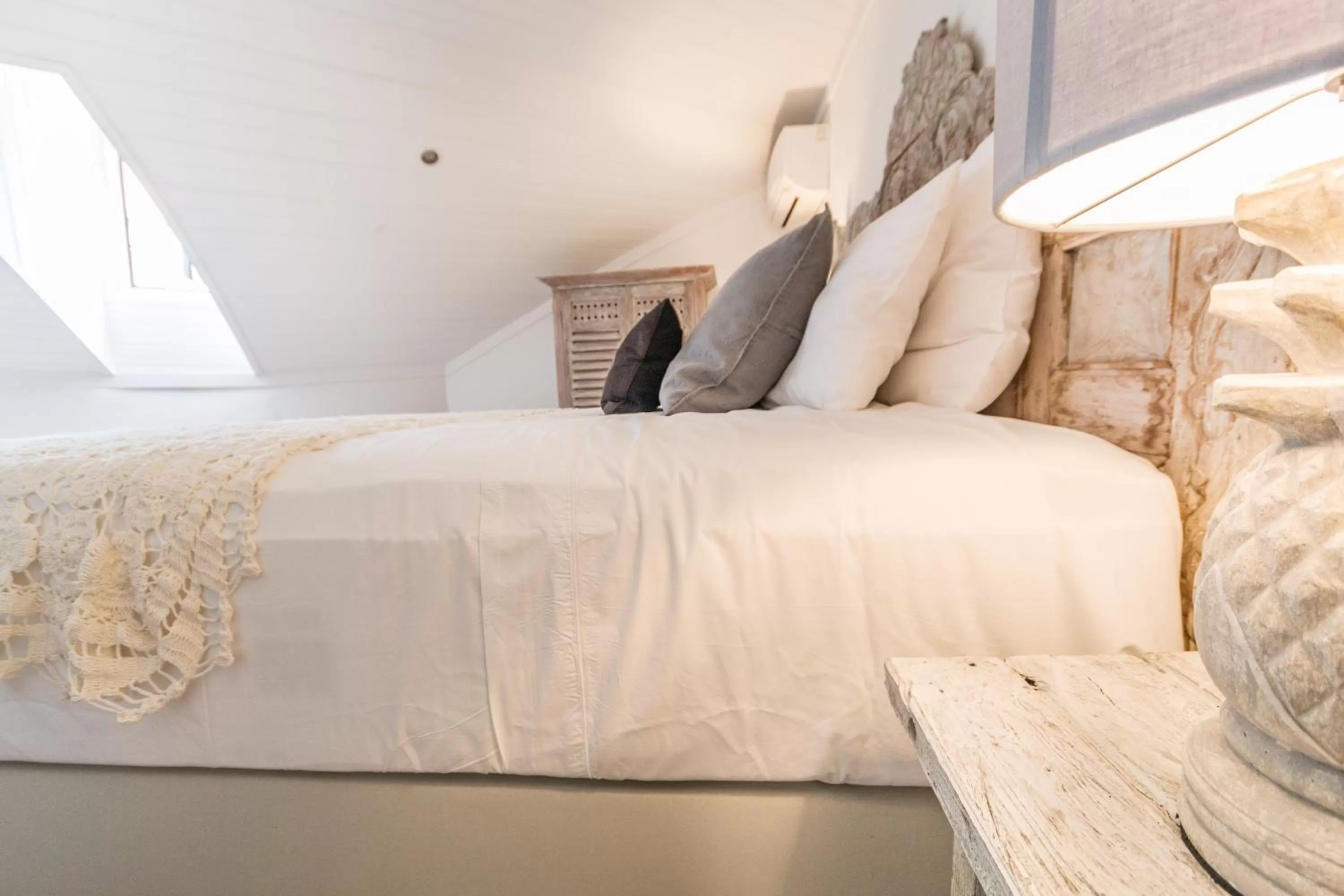 Bedroom, Bed in Garam Lisboa