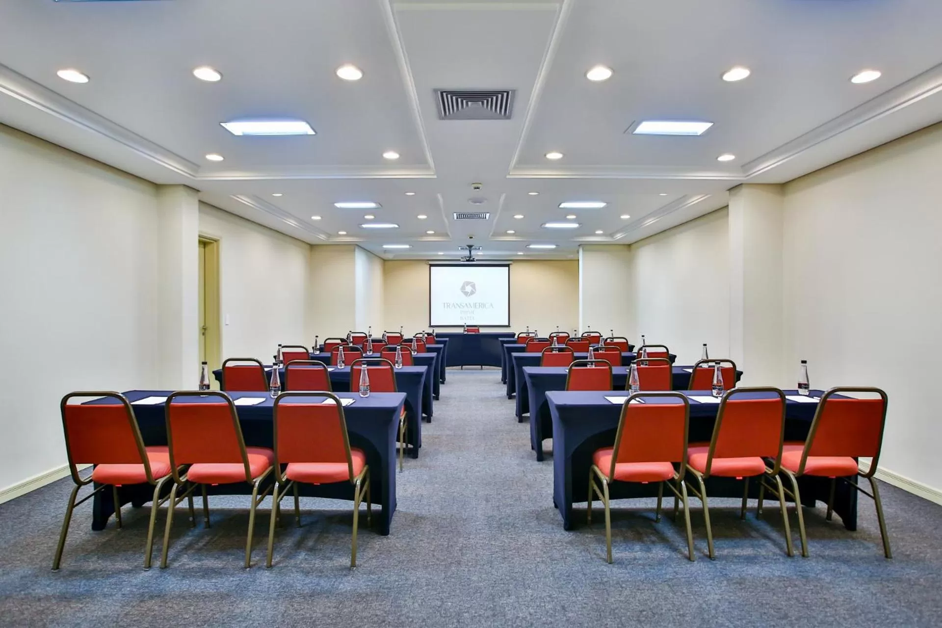 Meeting/conference room in Transamerica Executive Curitiba Batel