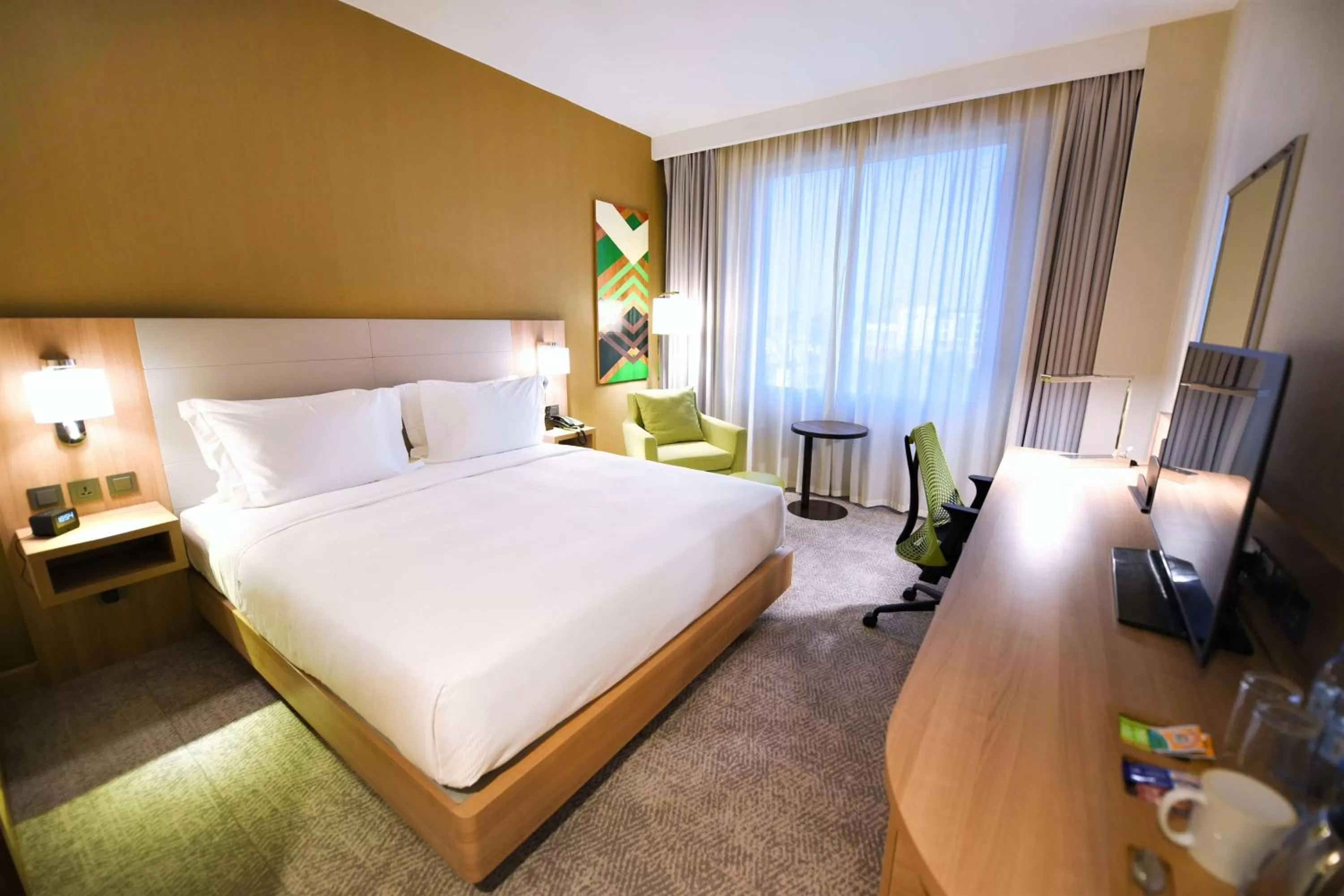 Bedroom, Bed in Hilton Garden Inn Kampala