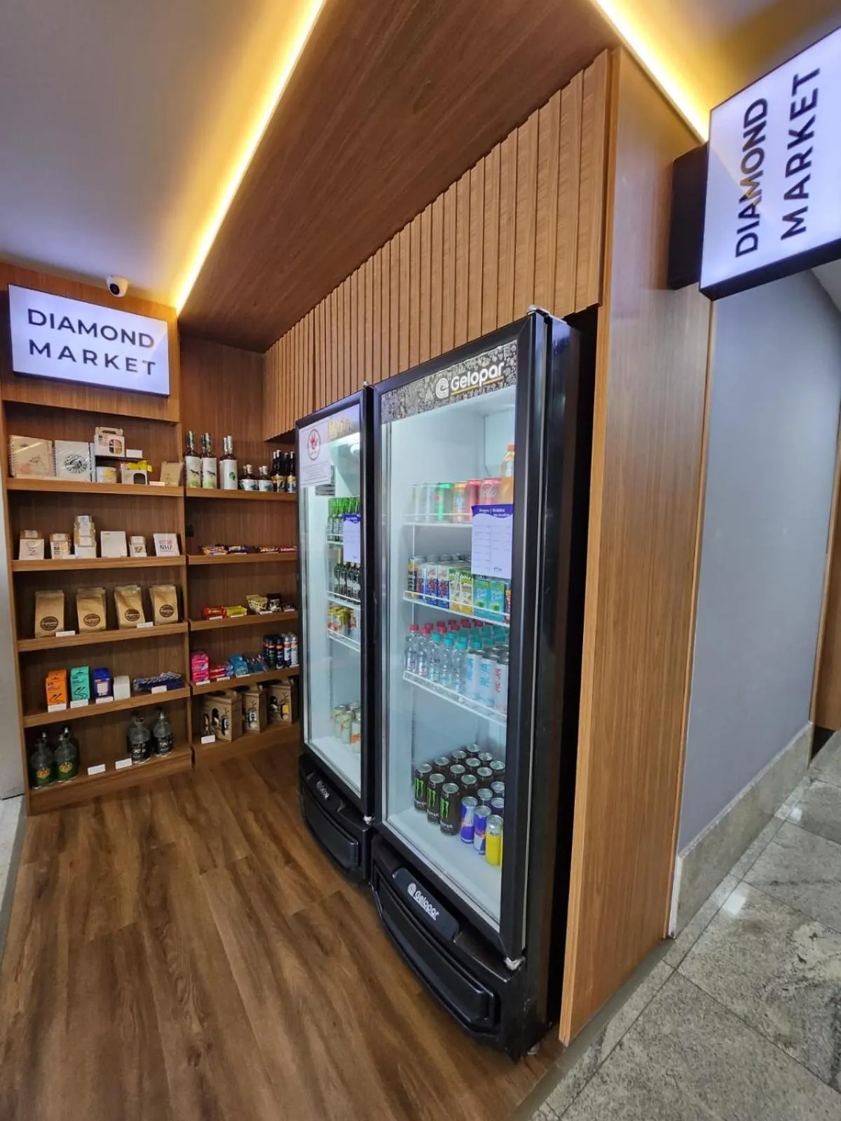 Shopping Area in Nobile Suites Diamond