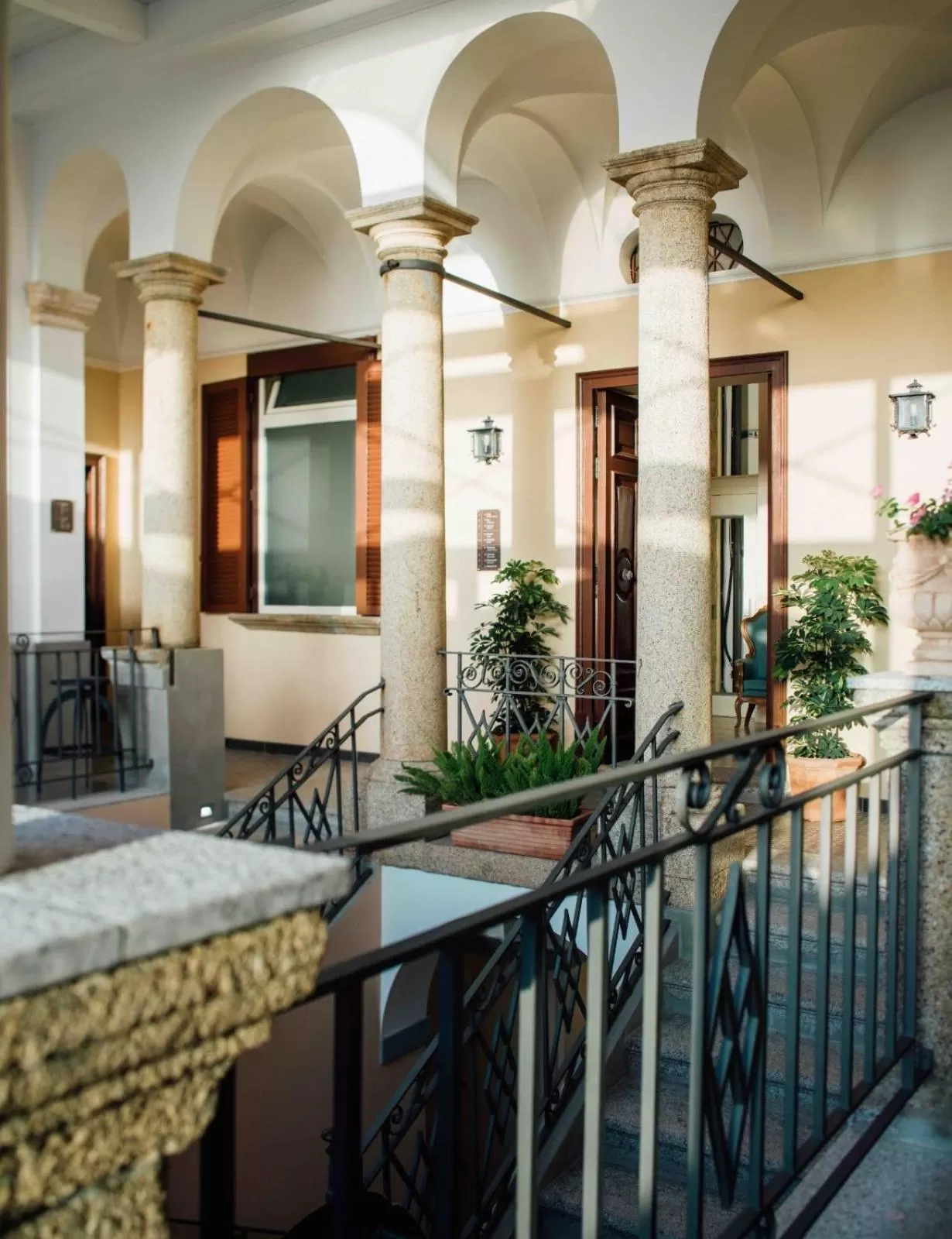 Inner courtyard view in Le Corti - Dimora storica