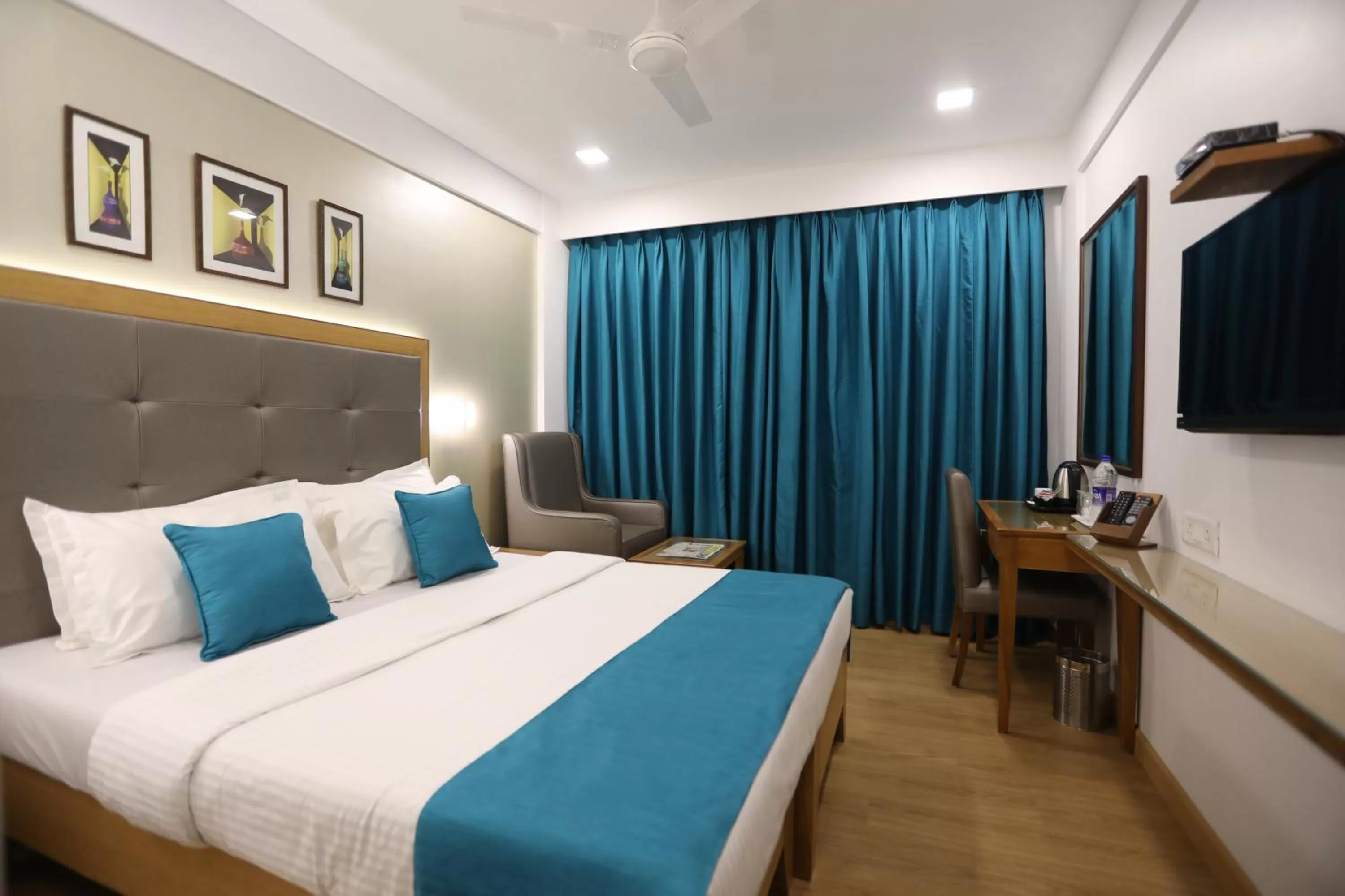 Bed in Citizen Hotel