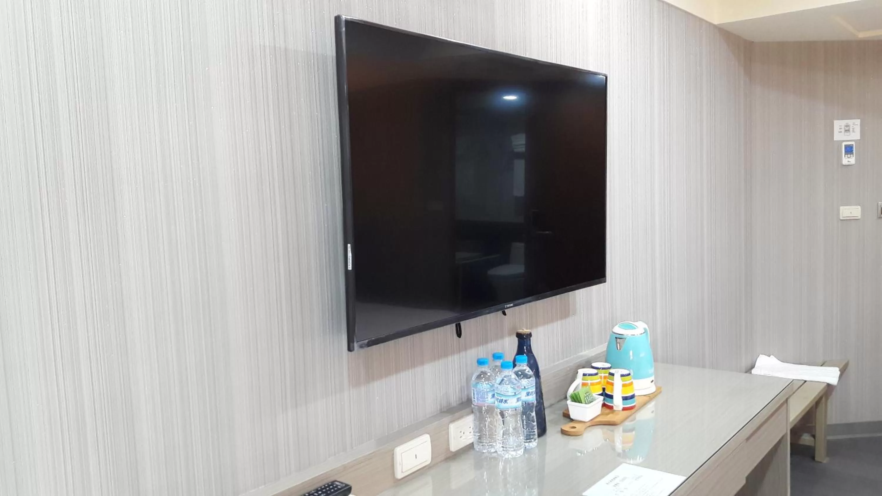 TV and multimedia in Mei Hotel
