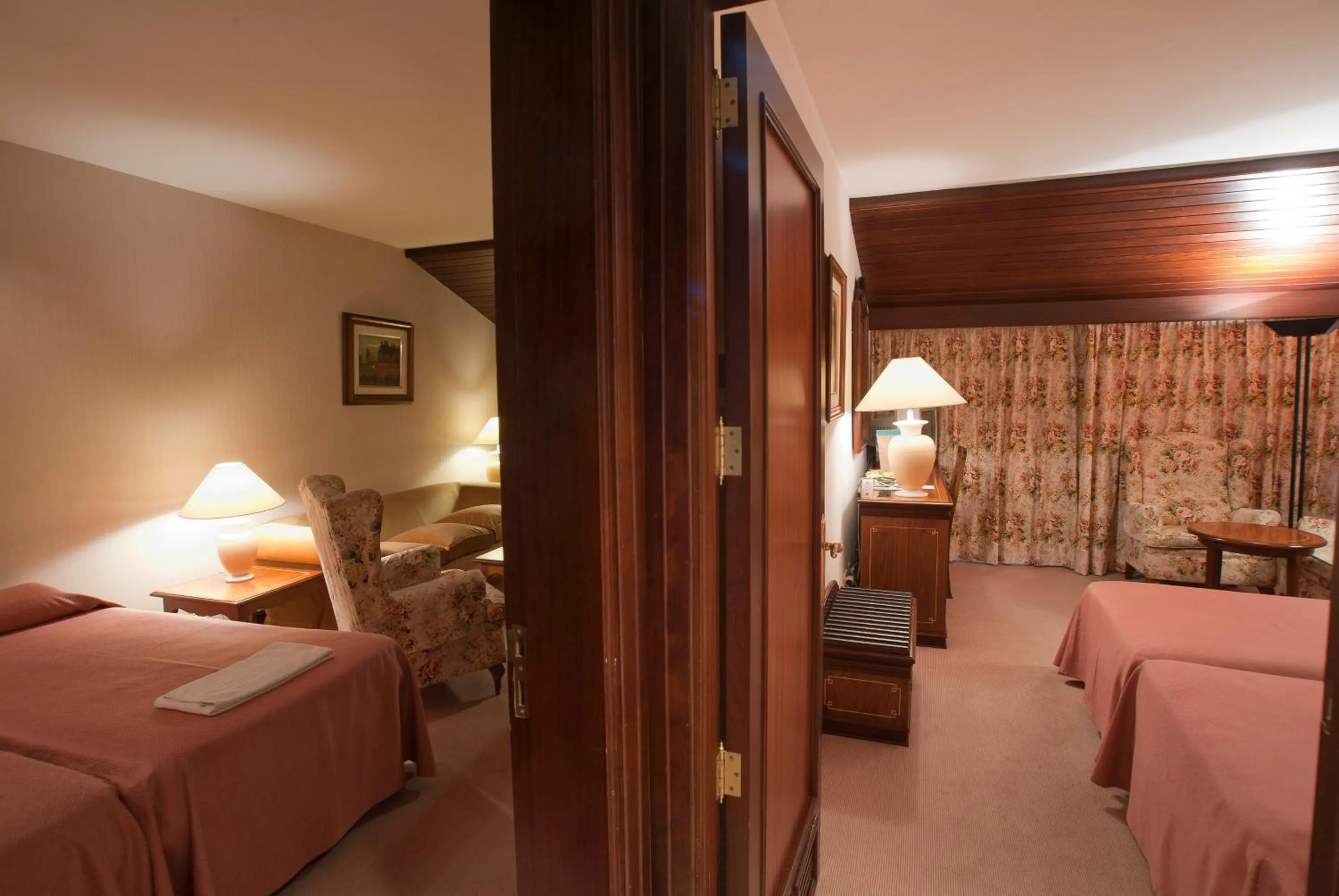 Photo of the whole room, Bed in Hotel Riu Fluviá