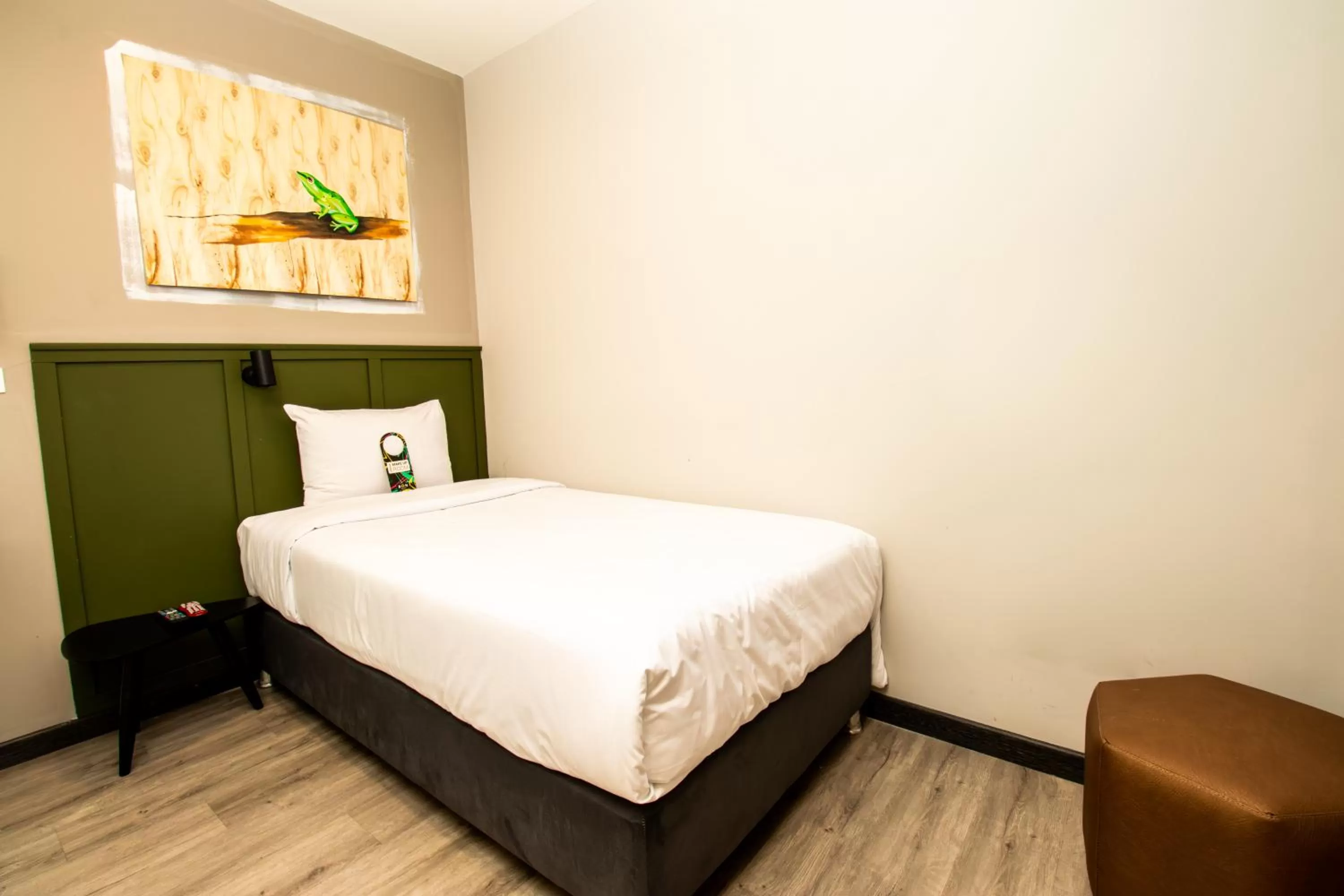 Standard Single Room - single occupancy in Bon 17 Hotel By SHG