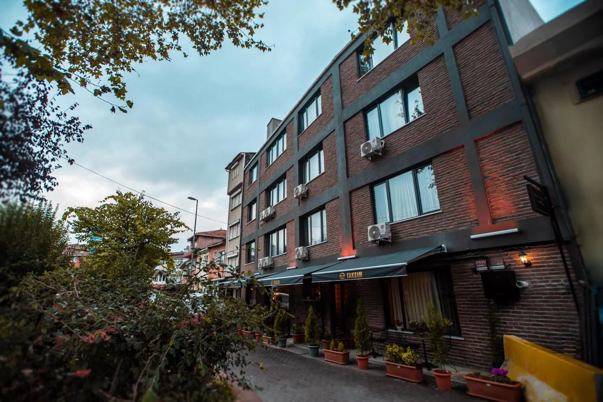 Property building in New Taksim Hotel