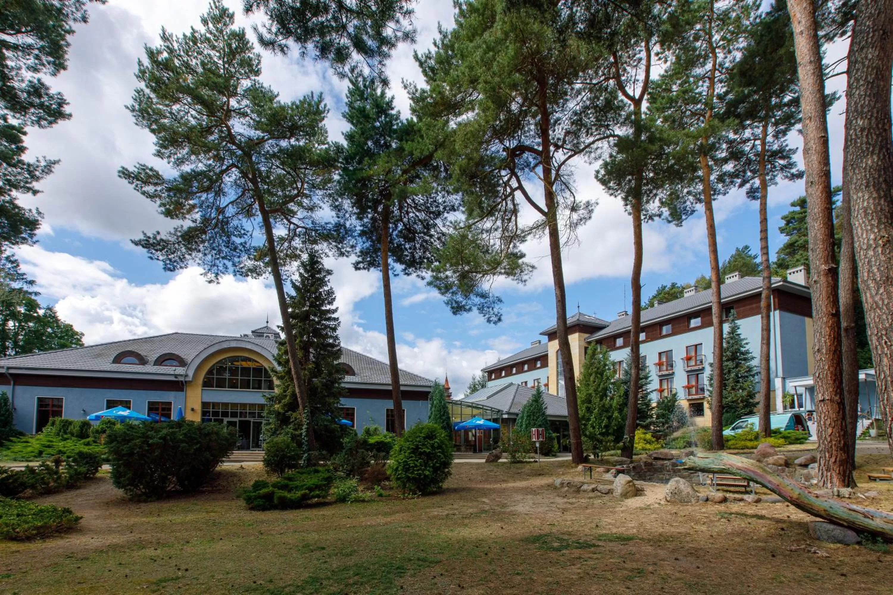 Garden in 4 Pory Roku Resort Sauna & Spa