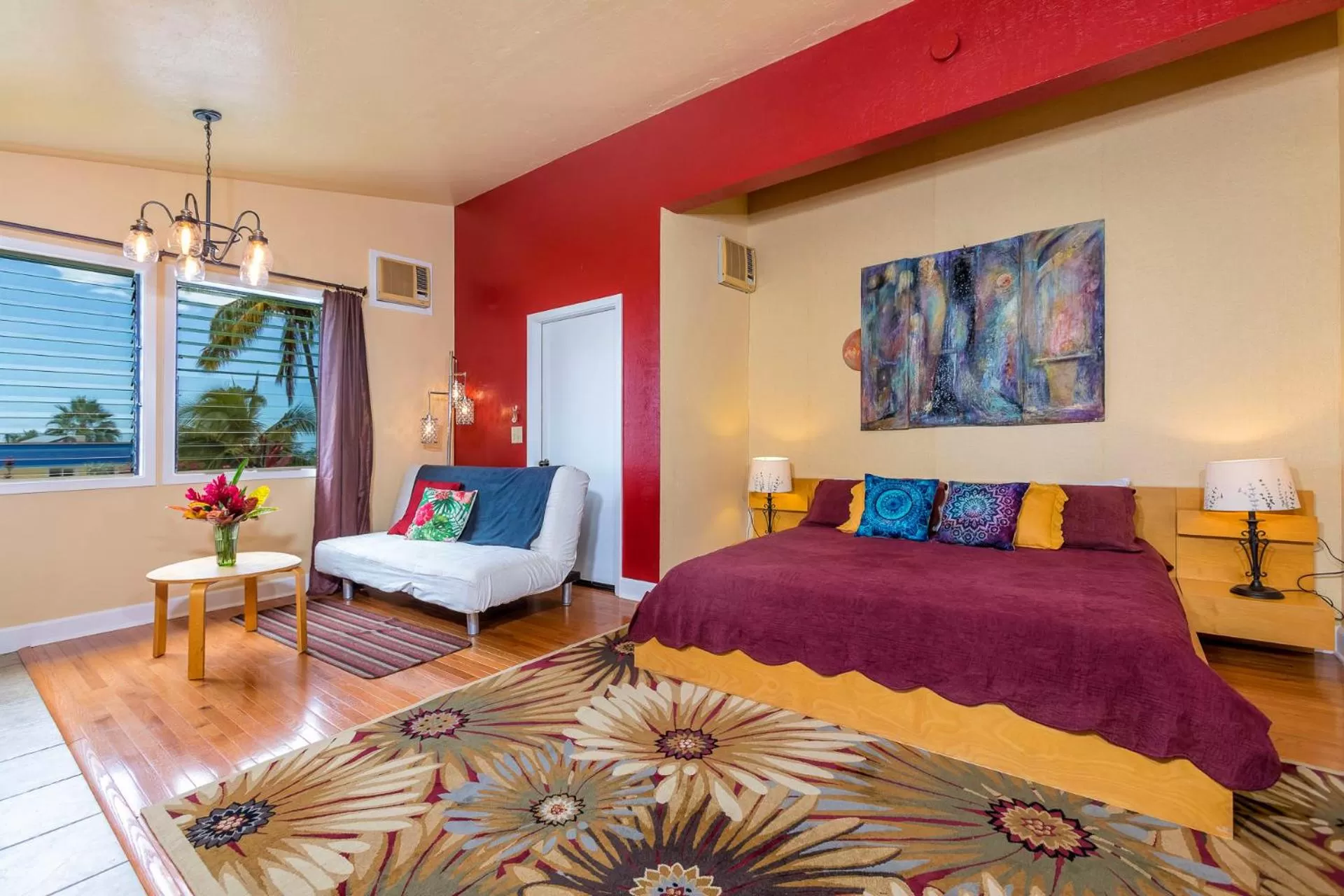 Photo of the whole room, Bed in Luana Inn